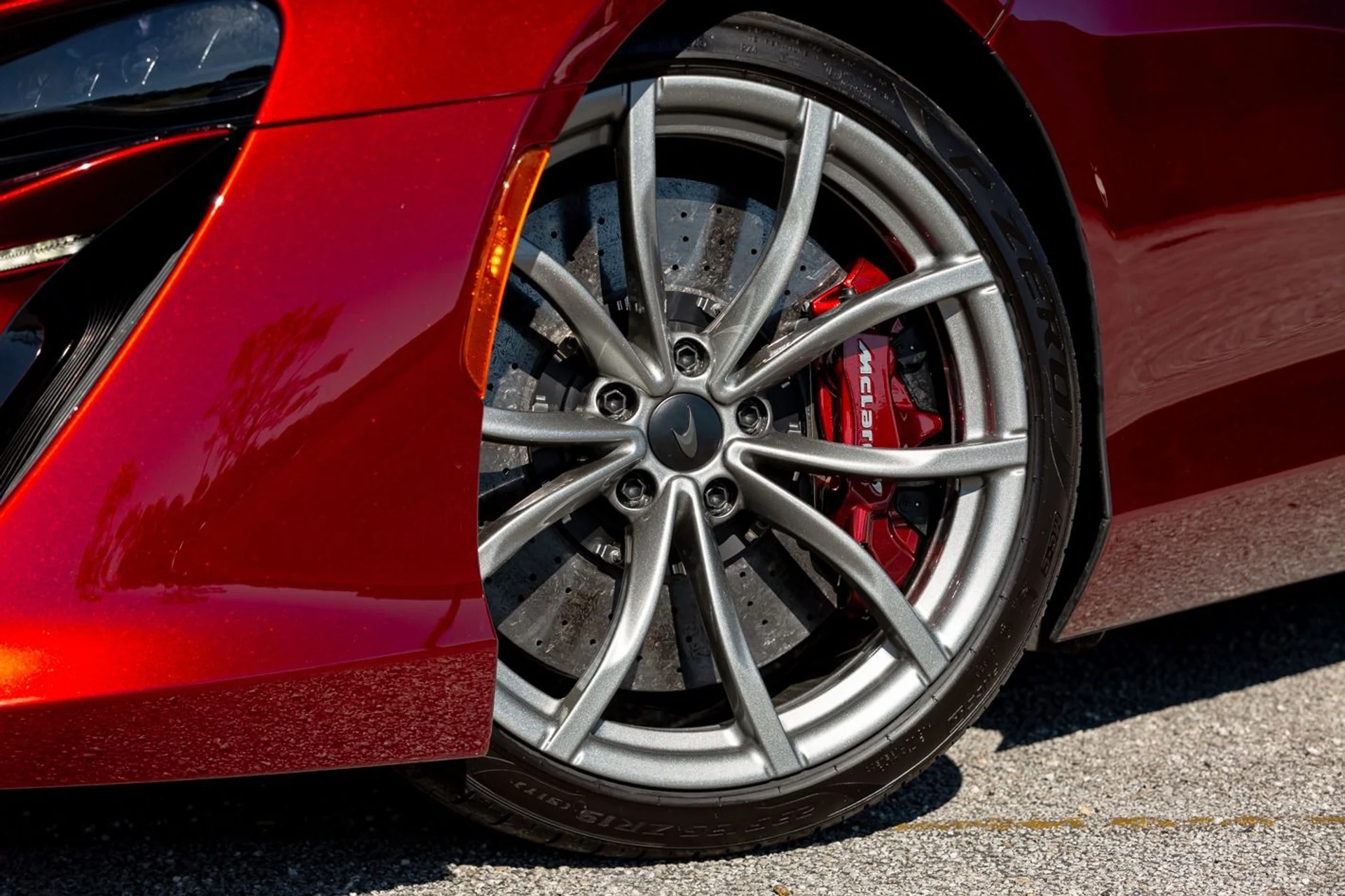 mph018_2112337877_New_2025_Mc_Laren_Artura_Spider_Performance_9af338b66e