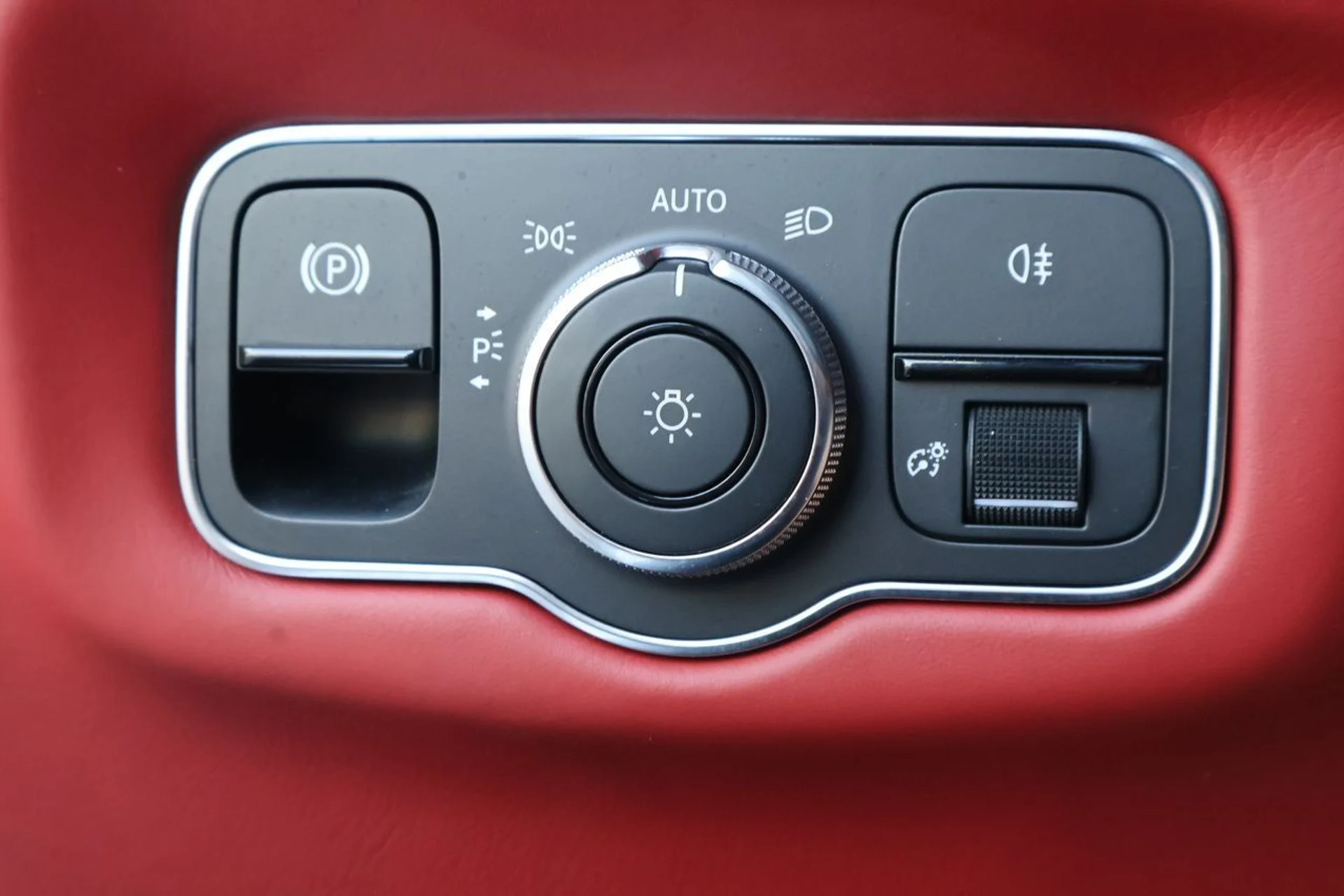 mph018_2115880022_19_36ce93e4f7