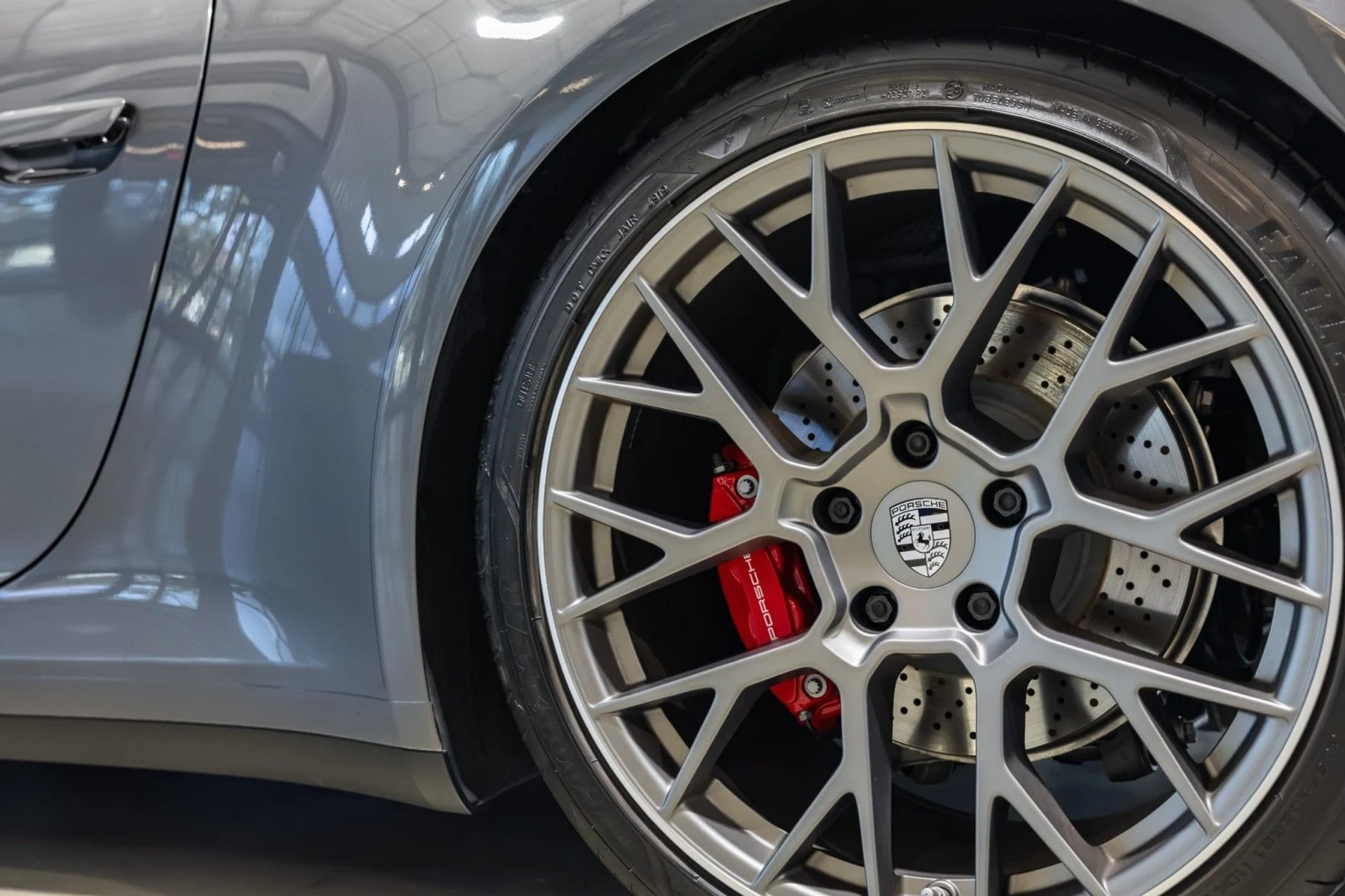 mph018_2131424877_jg_978cfd19df