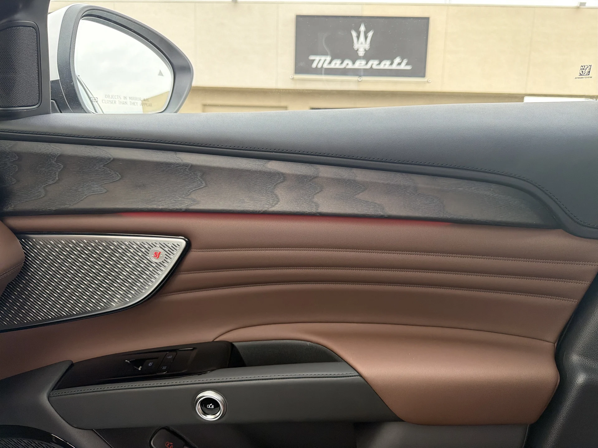 mph018_2134573075_19_9a904c4490