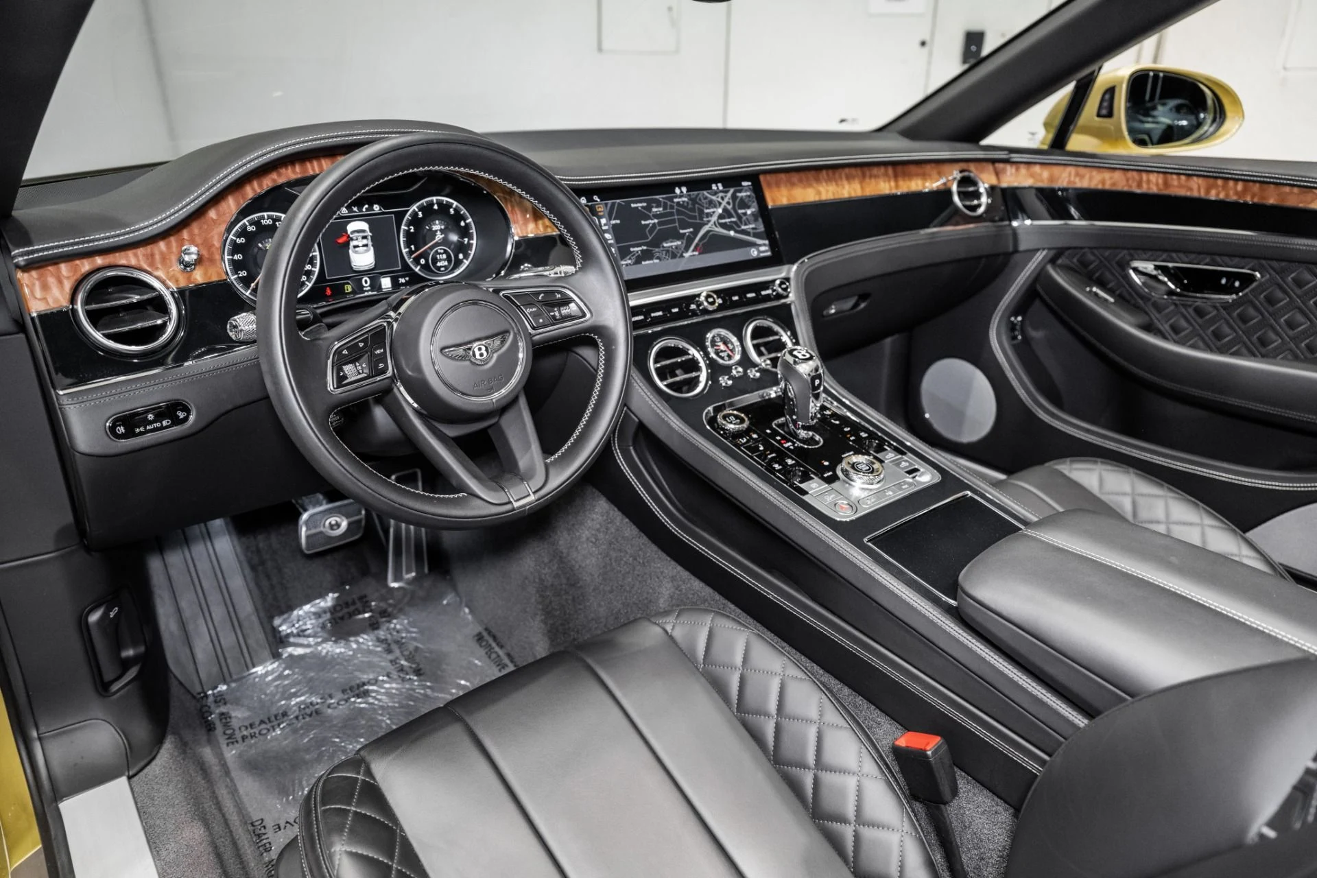 mph018_2144589813_Used_2022_Bentley_Continental_GTC_1776402771_9dc57d230e