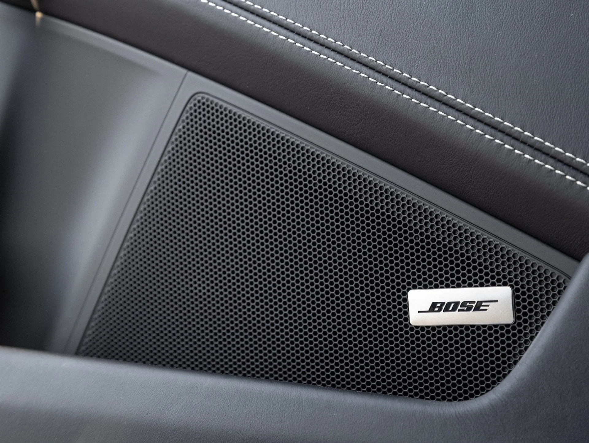 mph018_2145723840_19_ade58c5f13