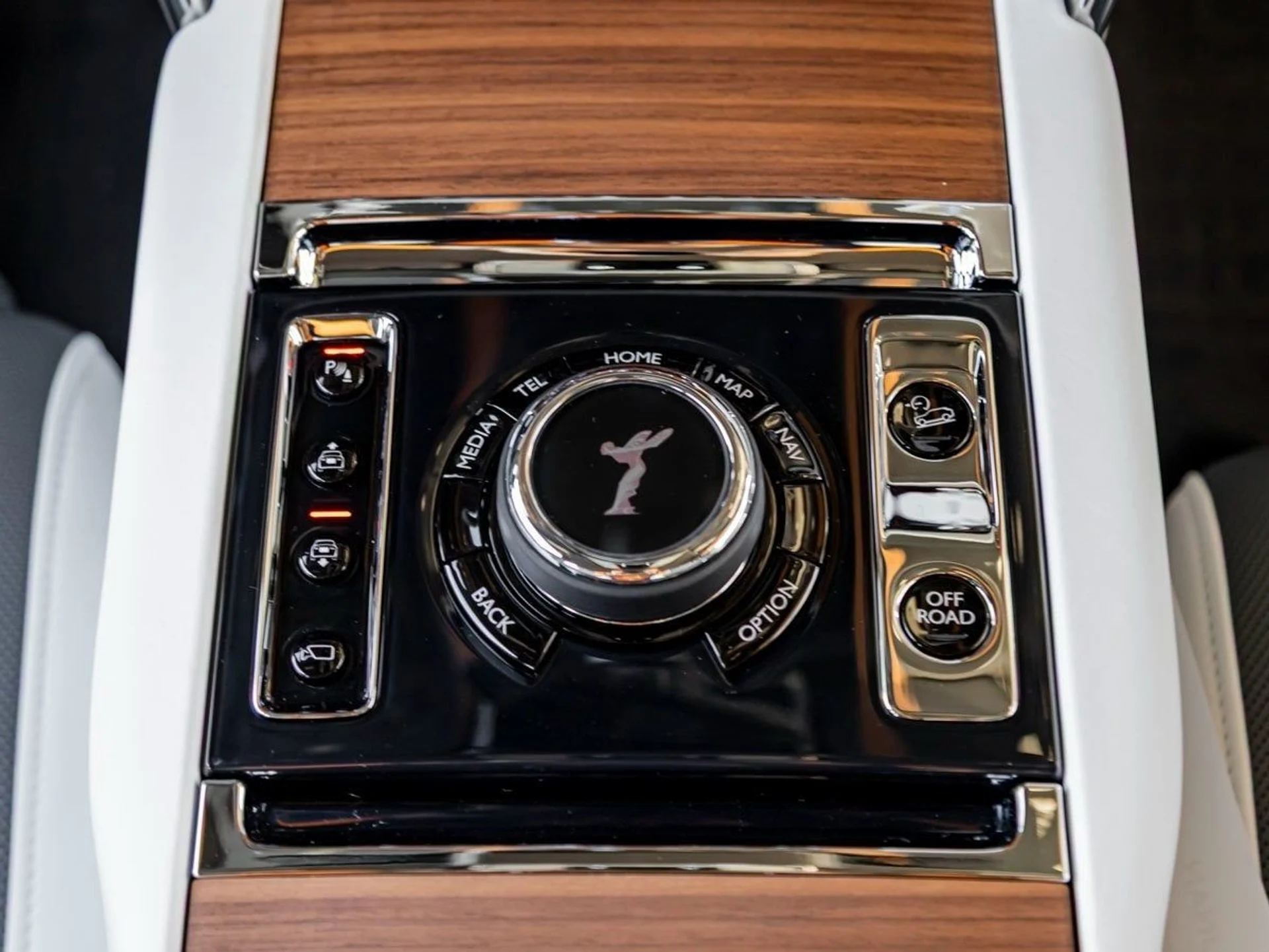 mph018_2150144799_19_2395927cfa