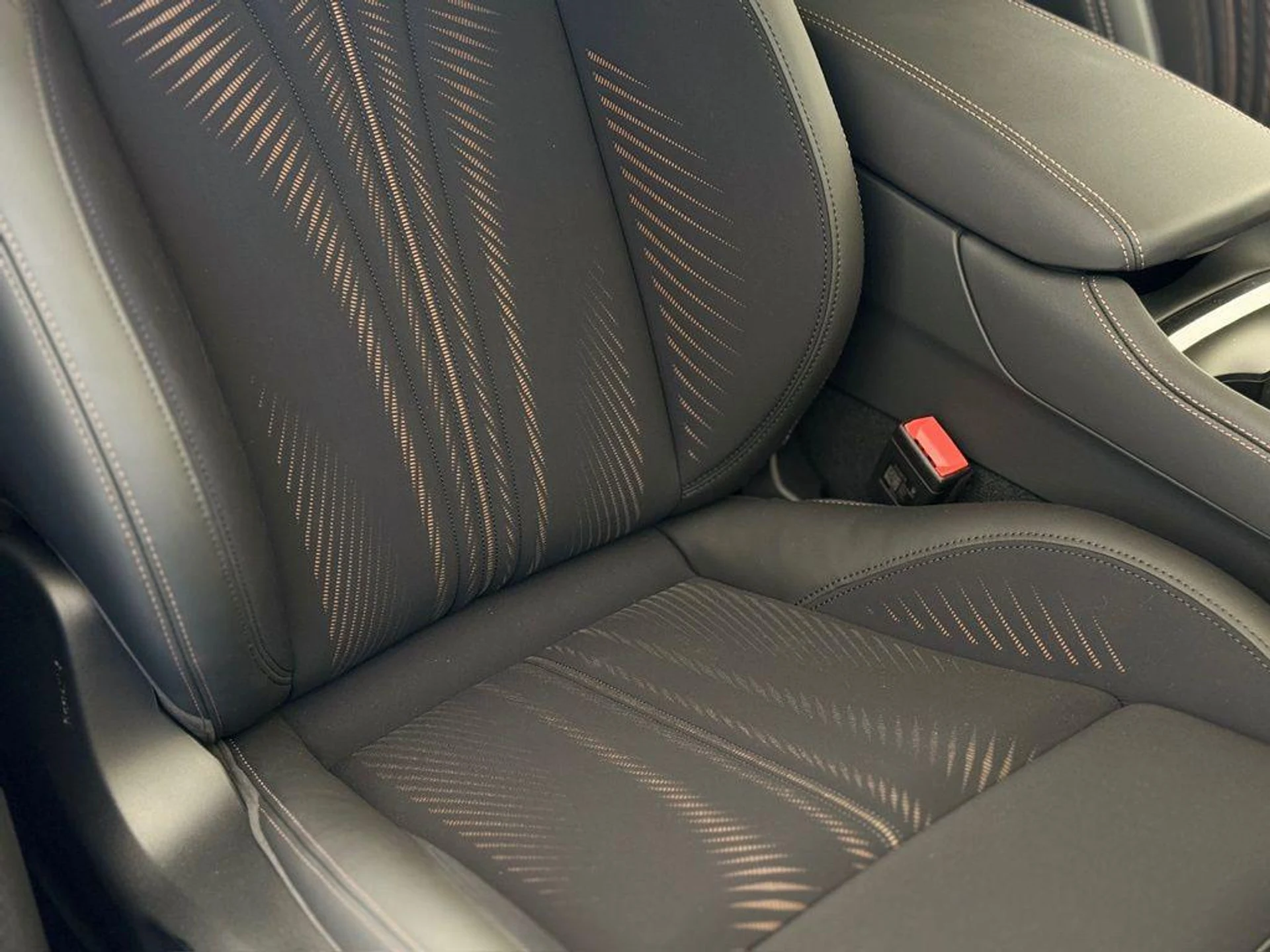 mph018_21583477_n29xz_Qved_Liglic_Do_Bu64_Tr_Zc_ZY_ef93320cca