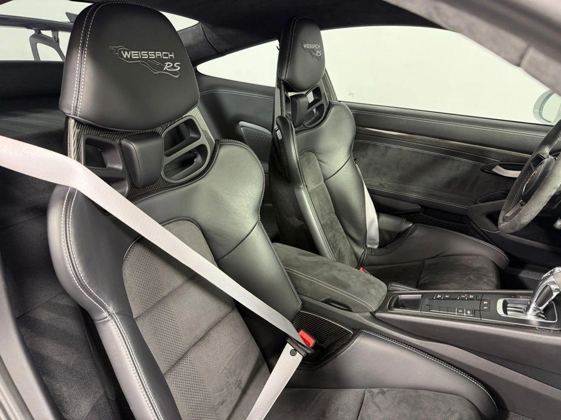 mph018_21593392_s_T56_2_lkx_P3t8_U7v_L_Im_K_Ahk_JFA_f2555eb782