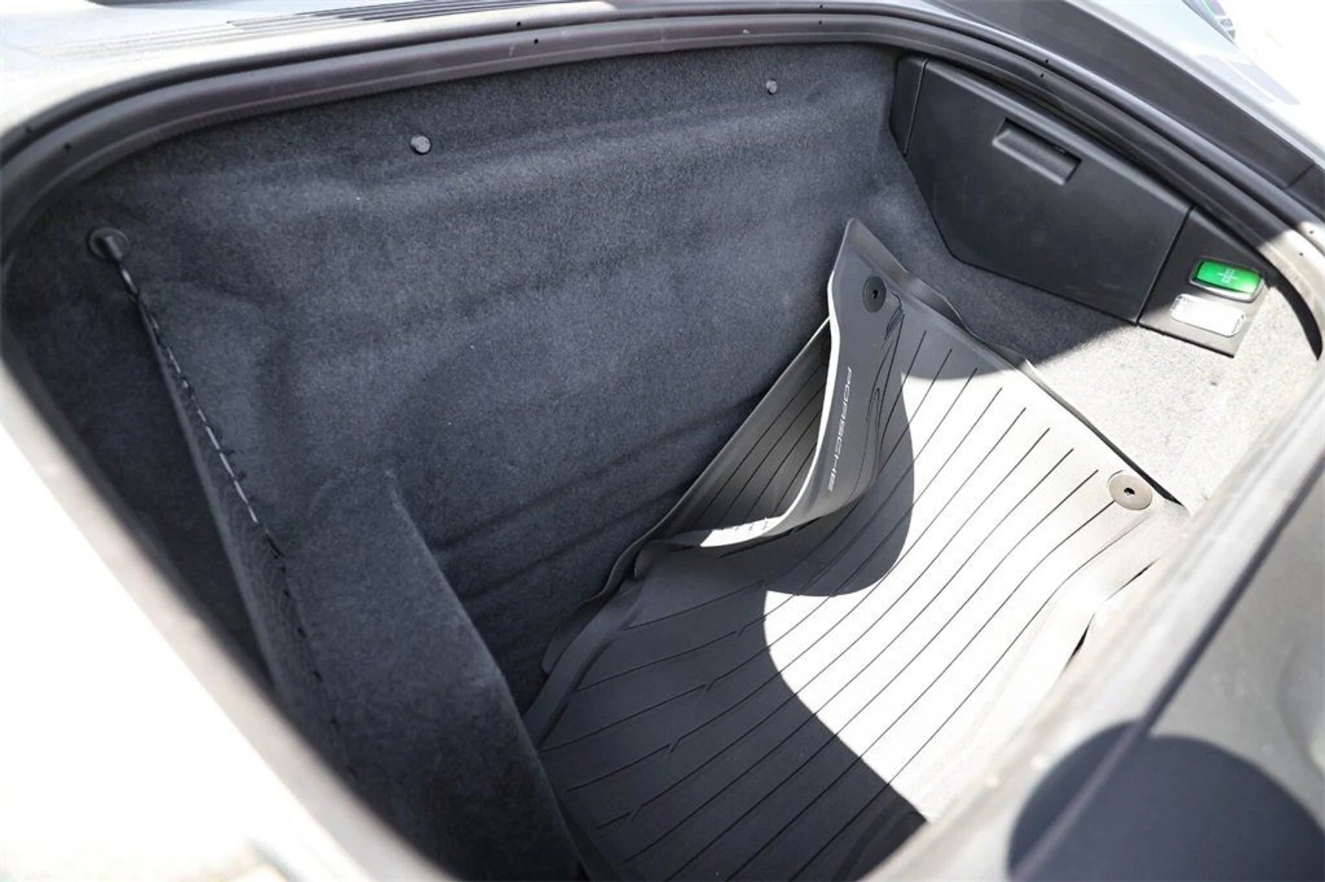 mph018_2160727281_9ae9fa603c9c59fd065809789a6af8e9_7e115c39c9