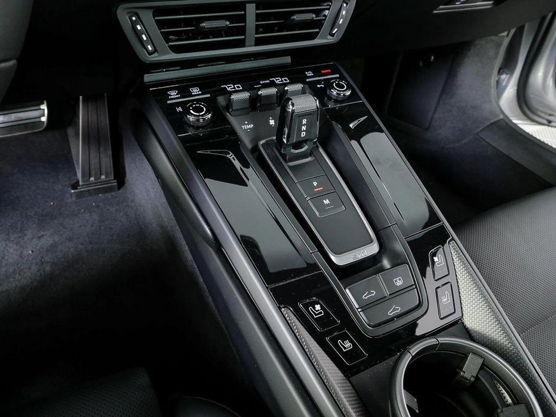 mph018_2161165047_Yh_1_E_Gw_V_Eg5_ST_Pf_Dp3_PS_Xi_X0um_A_60ecfb63ba