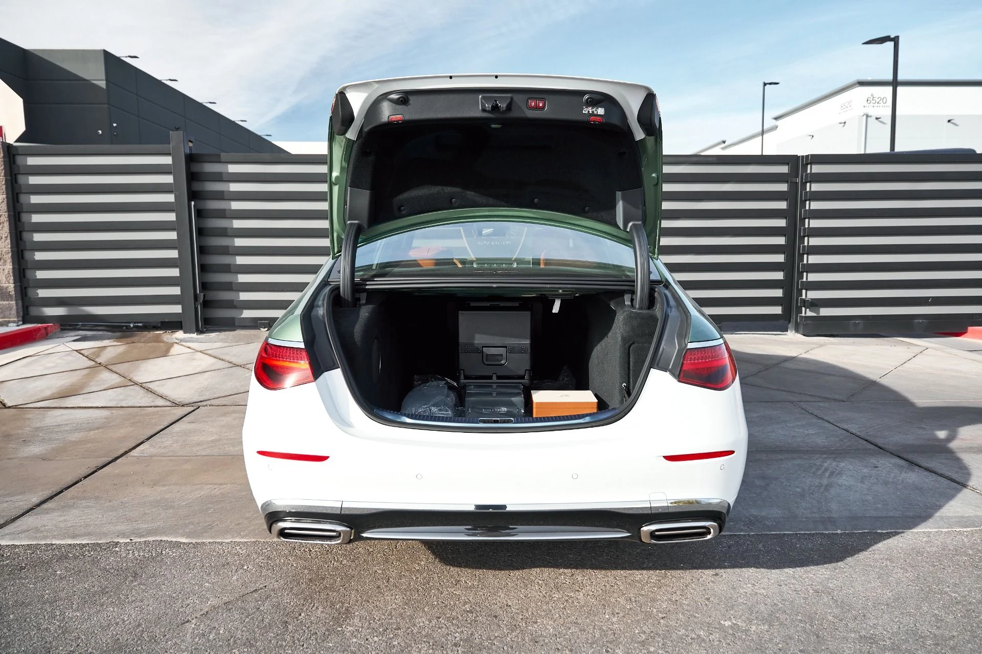 mph018_2161962705_Used_2026_Mercedes_Benz_S_Class_Maybach_S_680_1766455526_30cd6ebf34