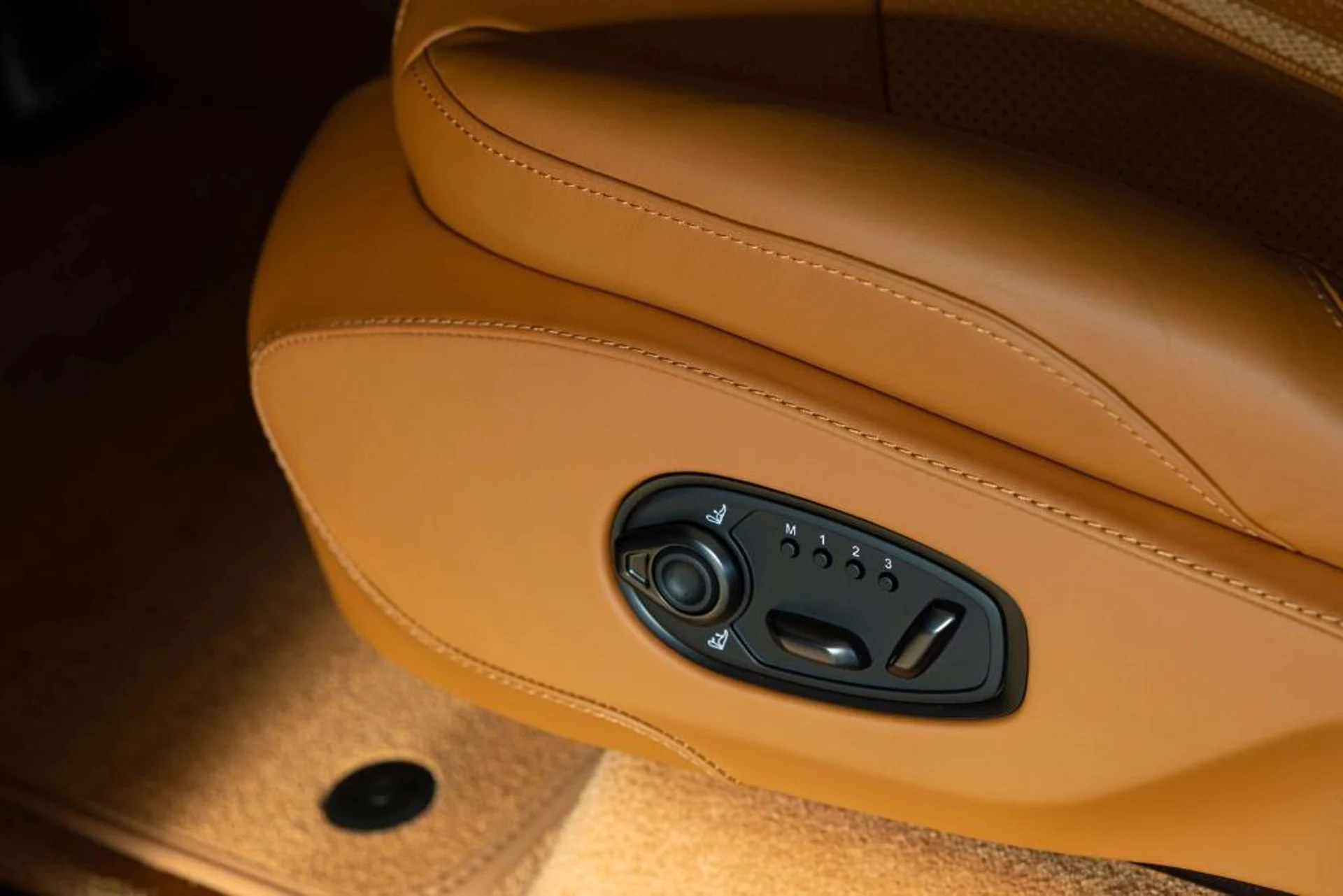 mph018_21663440_s_LNX_Jl_zb_Y5_GYTBJ_Sp_WNV_Ry_JX_No_f852e6ff5d