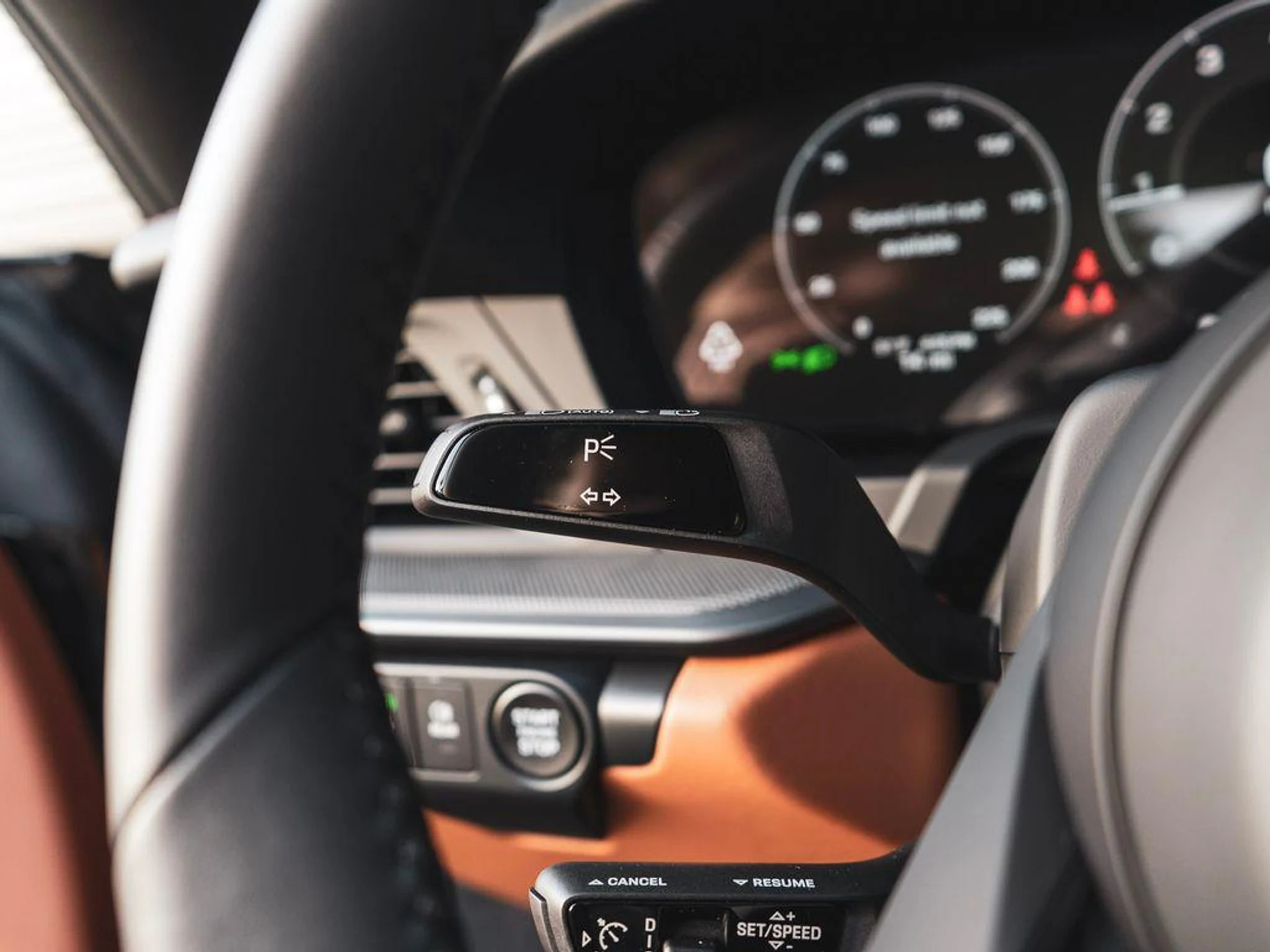 mph018_2168637945_s7t_C0_X18e_fr_JN_4p9x_TQFV_0l2_Y_c37baea2ae