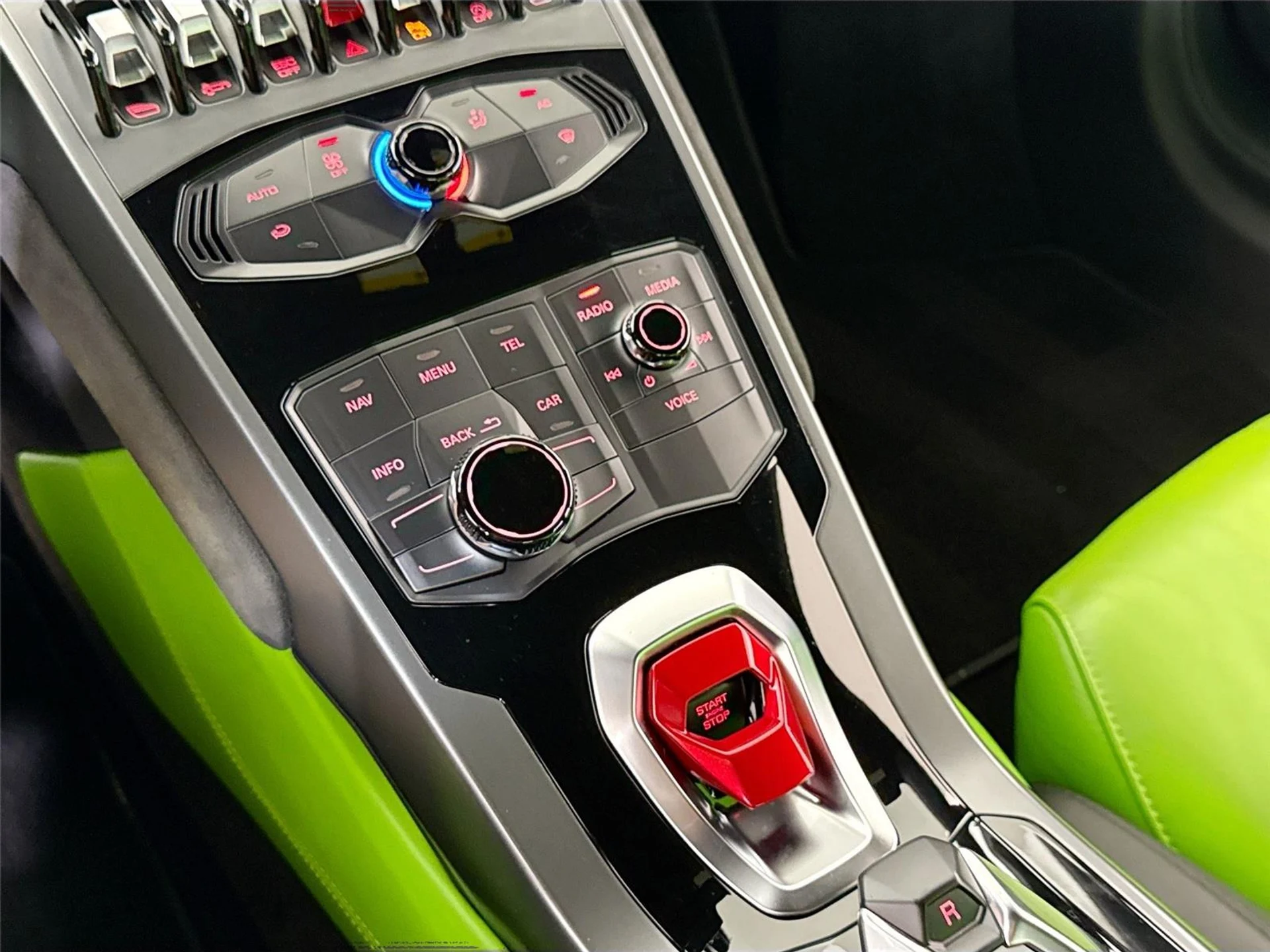 mph018_2172615568_79ad8b24ffceed335d9981b6ef29958d_6d1f391a57