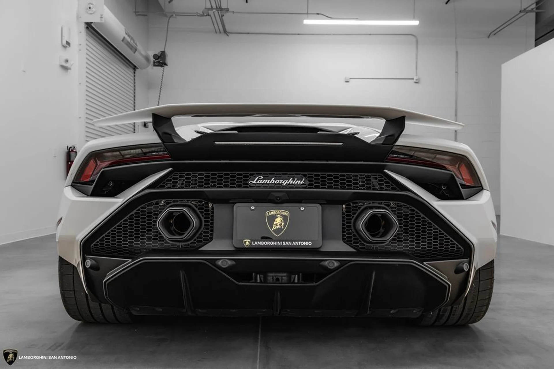 mph018_2175398443_7b94f60778b0118aaa23689cca4df409x_19784cd0c0