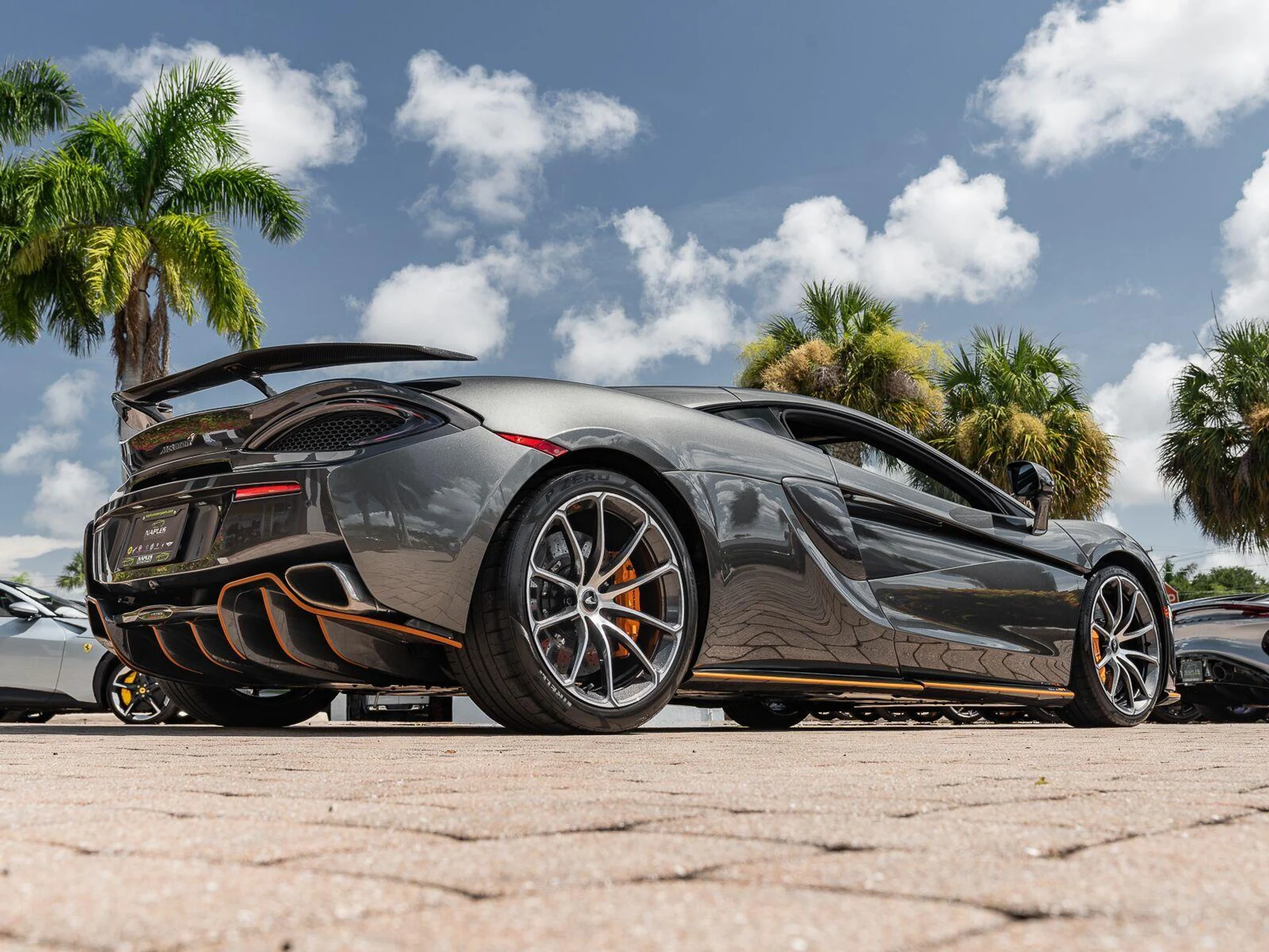 mph018_2176307321_Used_2019_Mc_Laren_570_GT_Coupe_1785532144_b97ca8a555