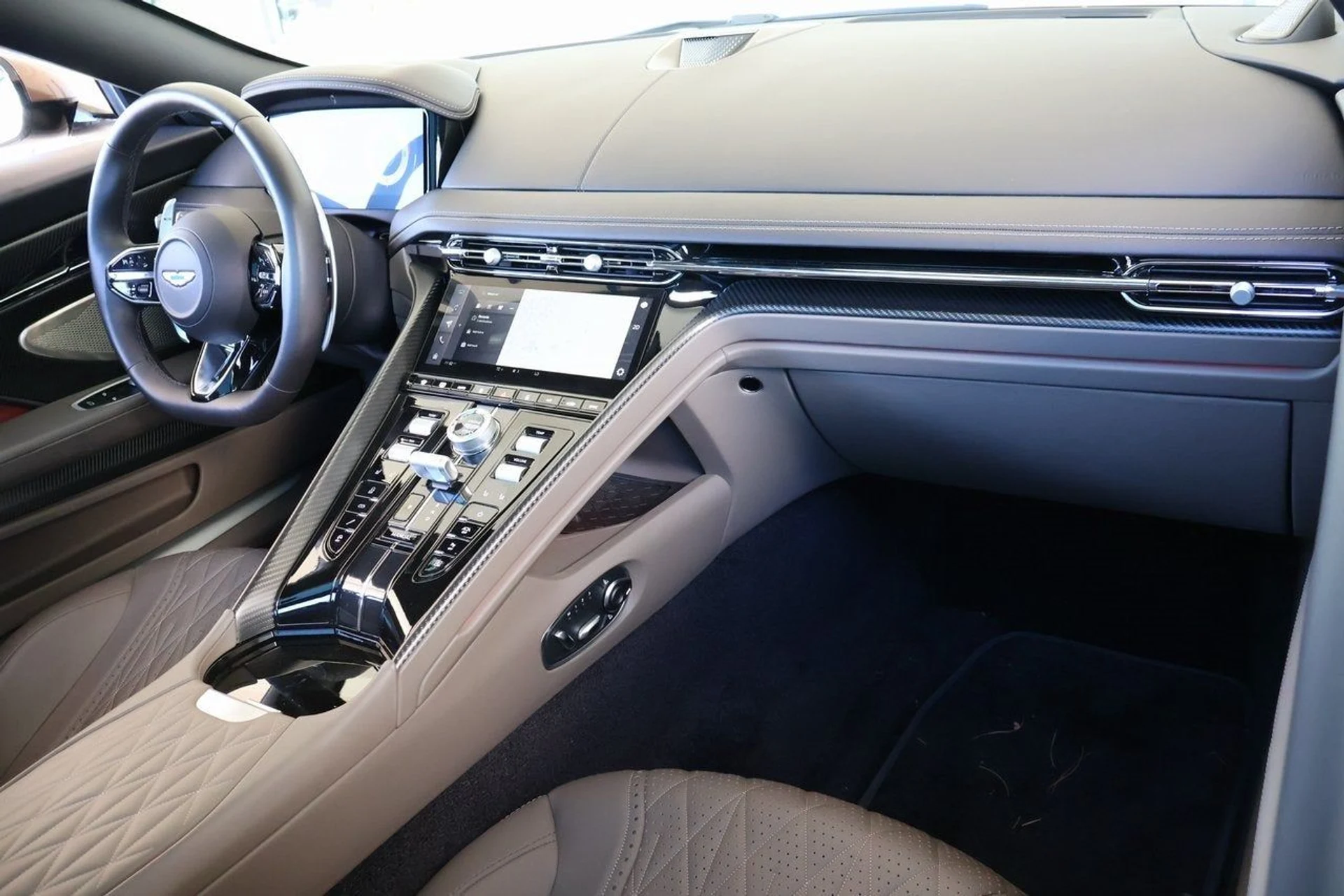 mph018_2176712217_19_ef3f4f35db