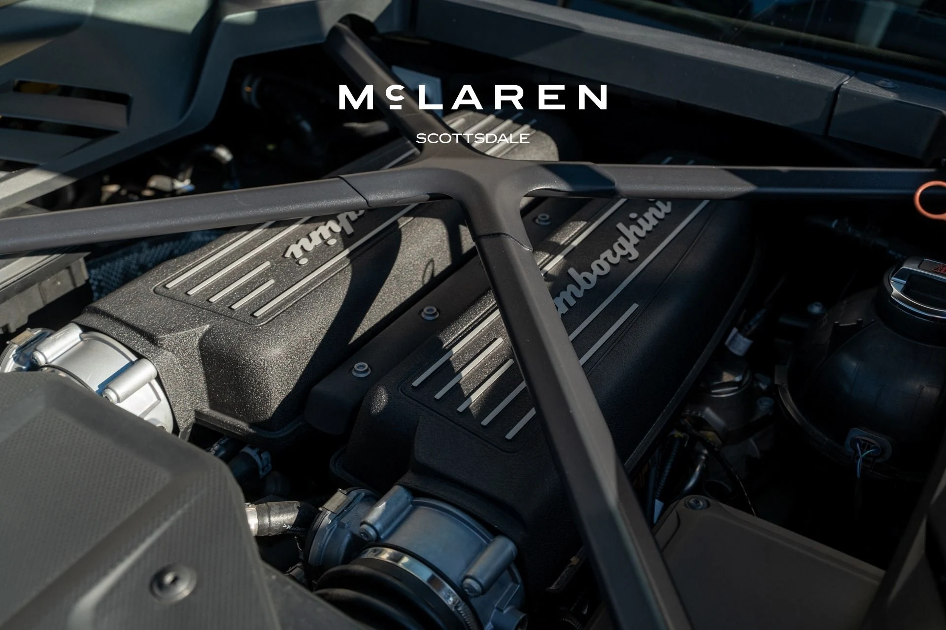 mph018_2178581294_Used_2021_LAMBORGHINI_HURACAN_EVO_1791840835_d5156311f1