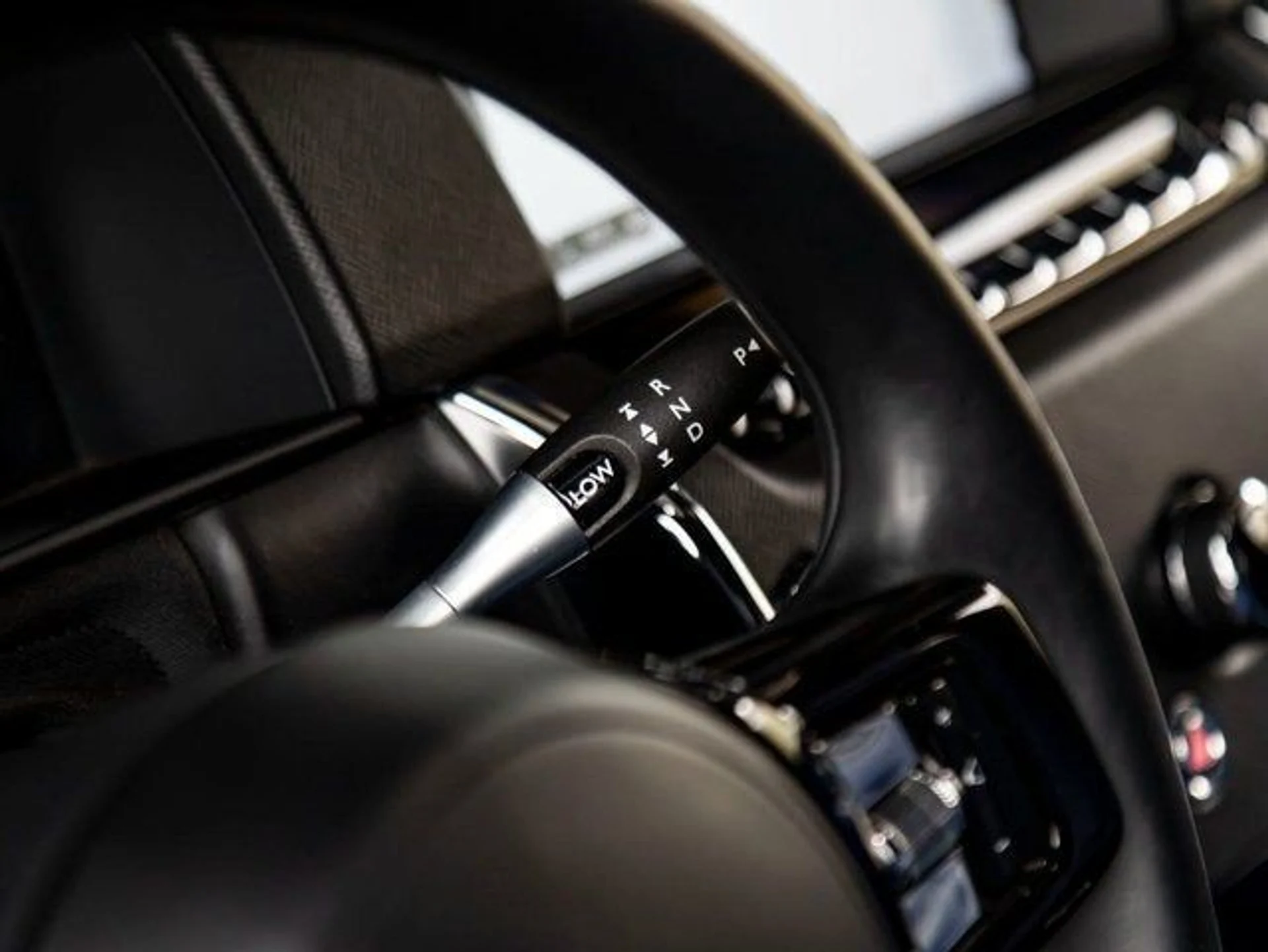 mph018_2179237188_19_c669bf16a4