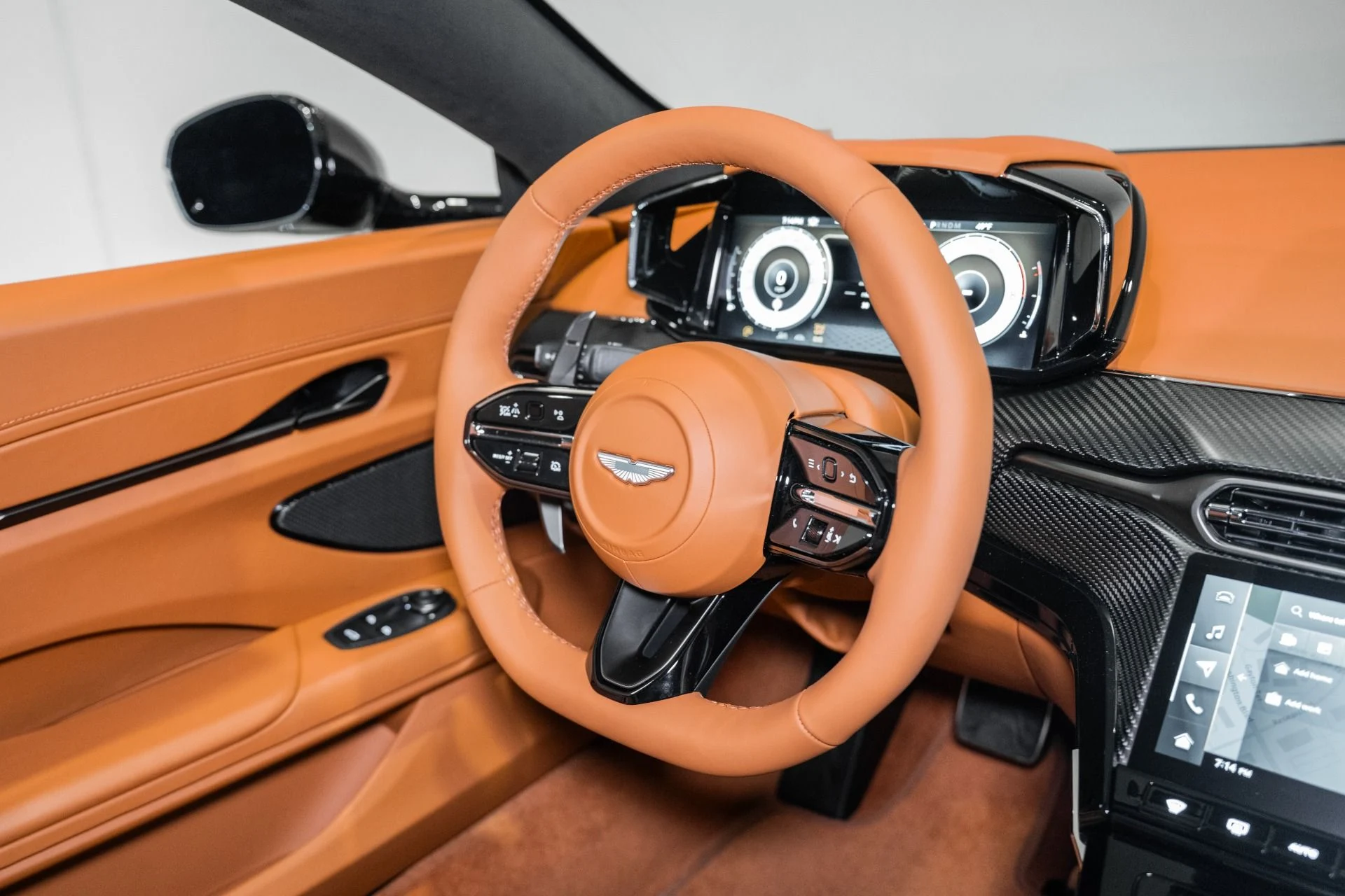 mph018_2180816721_New_2026_Aston_Martin_Vantage_S_Coupe_1767379959_5a8d5e5c26