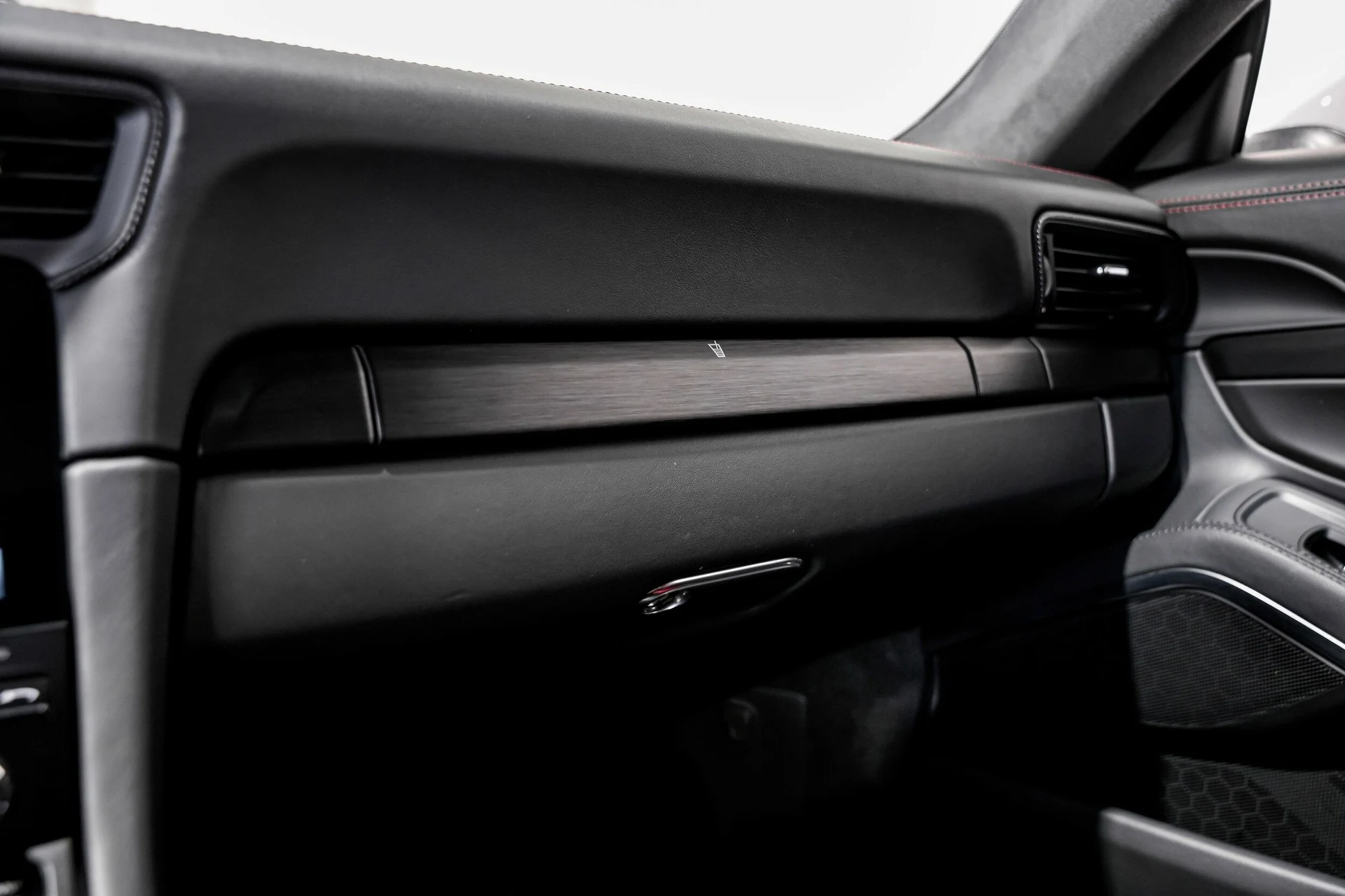 mph018_2182187072_2d21a53dcc051d8671d319f0eb2a1630x_3cec178166