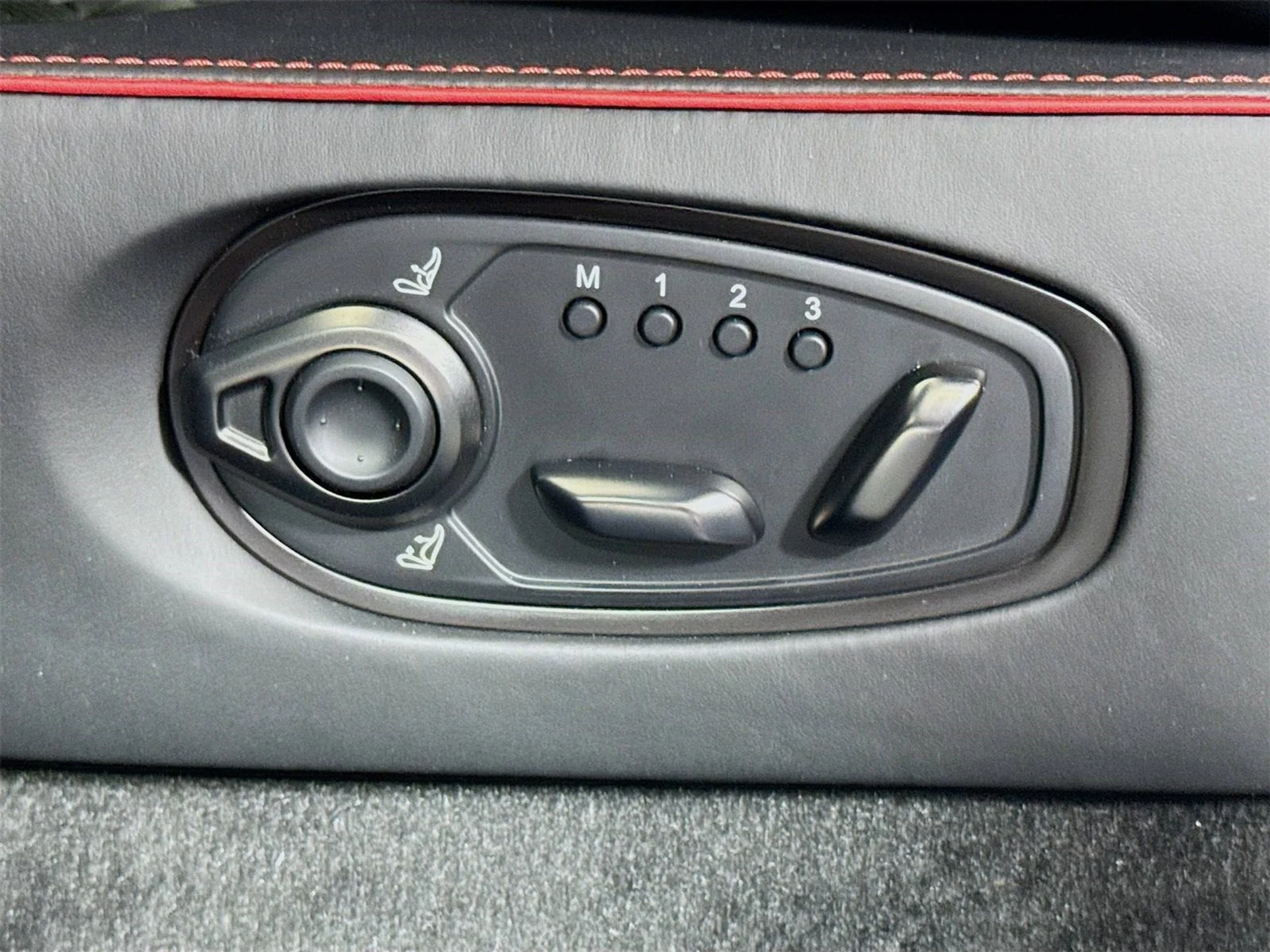 mph018_2188183324_79e6e28297506cf662e3f5c3e9b0cf67x_bee5b4b36b