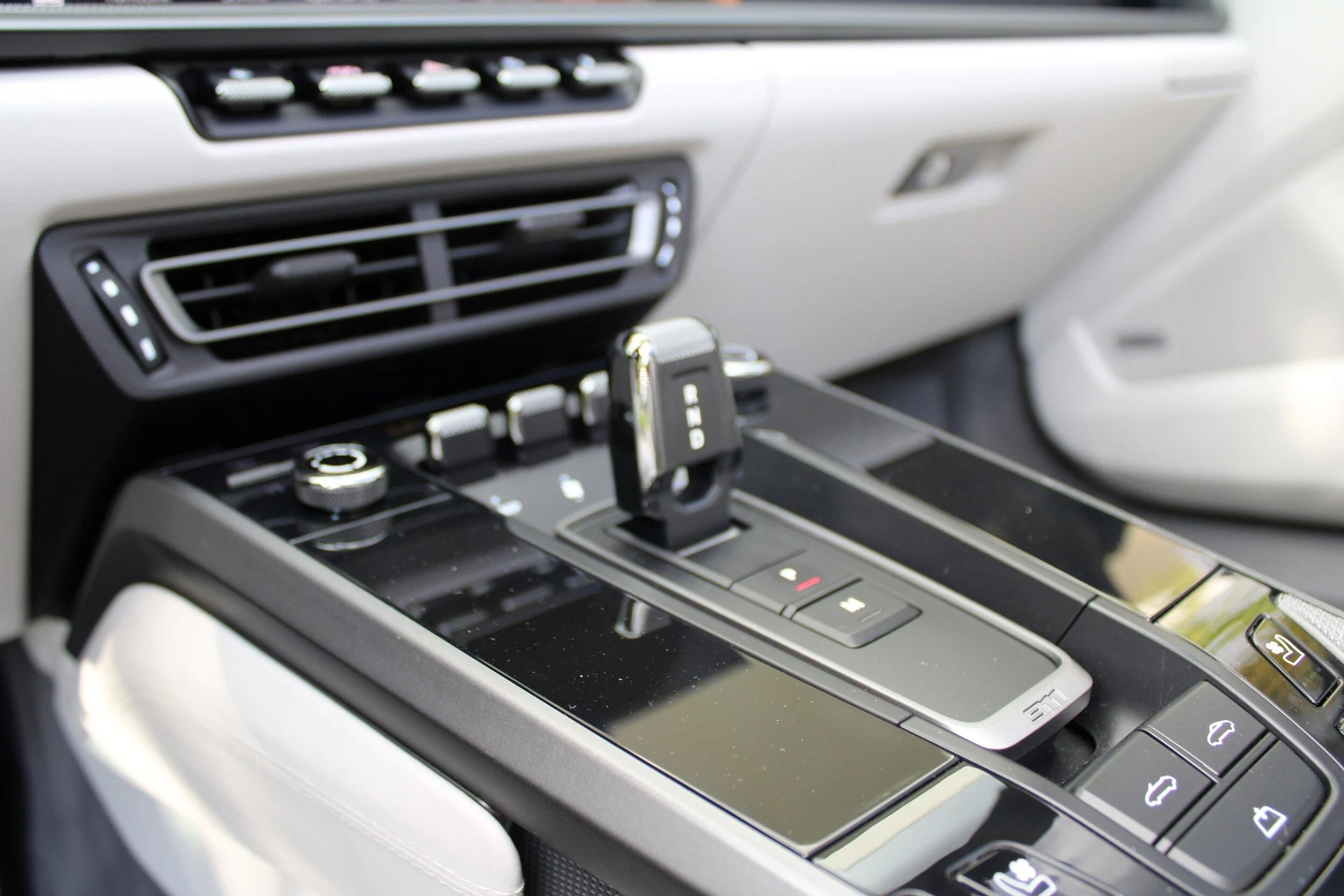 mph018_2201065485_559fa627b1abb7512611124d6cf0d28fx_60385eef3b