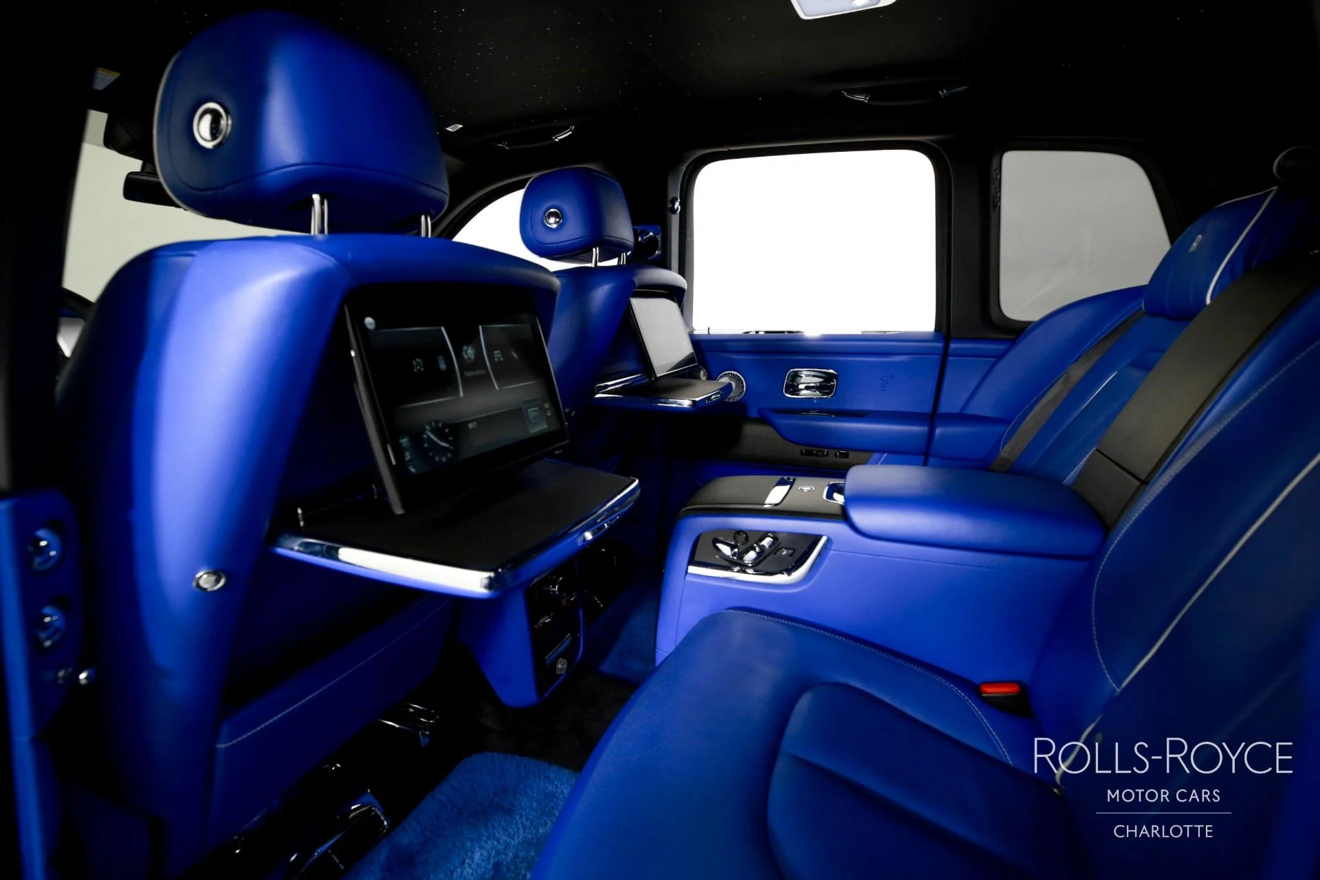 mph018_2202564525_Used_2021_Rolls_Royce_Cullinan_1771363967_05354f0506