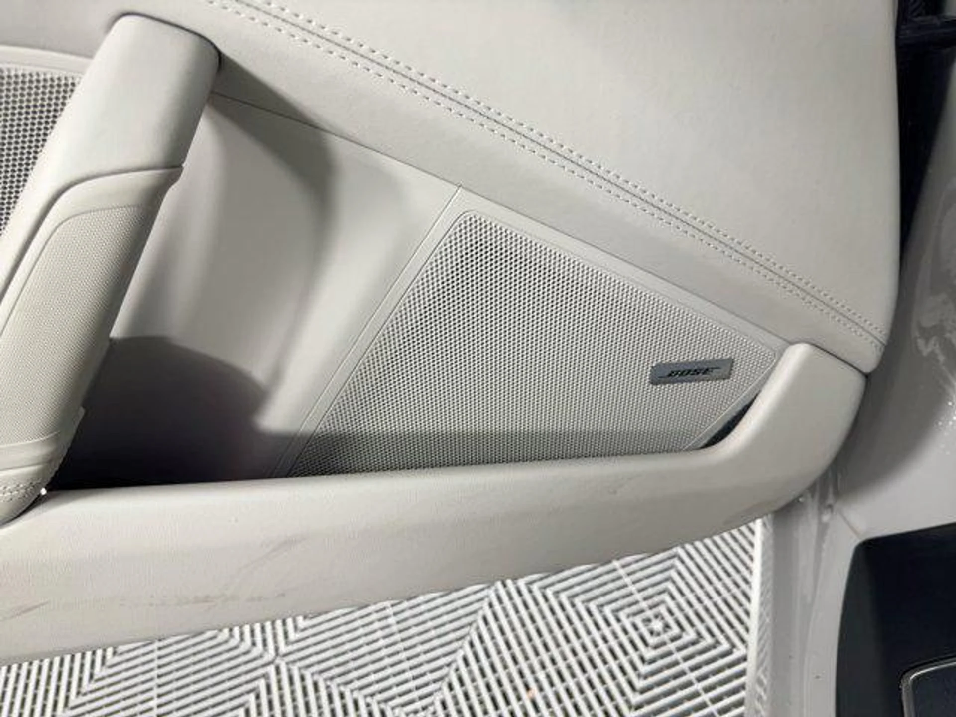 mph018_2205853229_b6o_N_Pd_F_Wr_BJ_Tlf_E_Et_Xnt_WA_4m_Dg_1f8dc0fb16