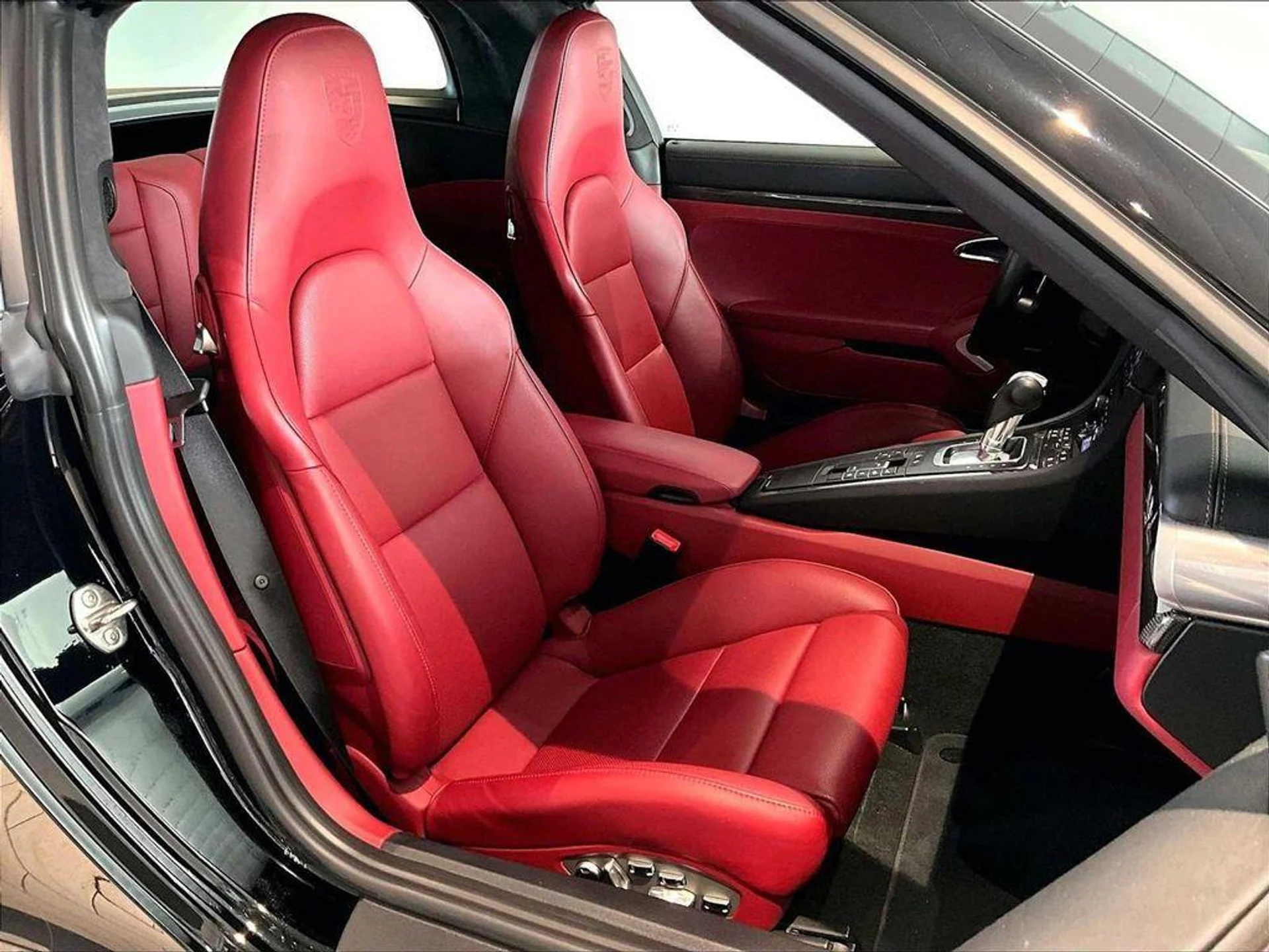 mph018_2210731532_zn_Y3twiazl_Ili_Hg_VE_Gb_G_Uma_Rzc_86c98eb91e