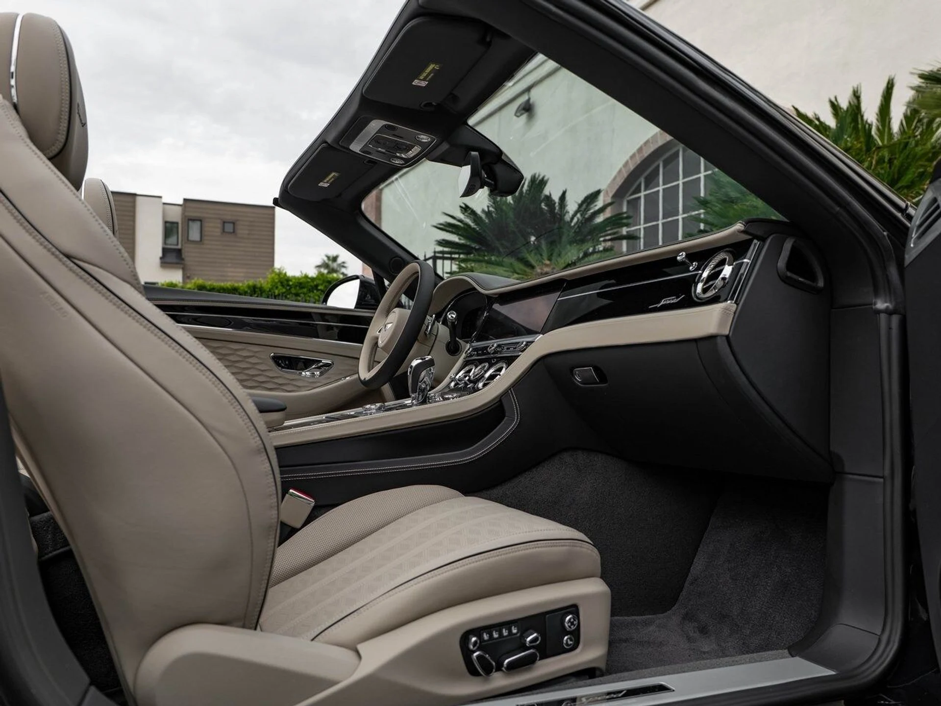 mph018_221510307_c1e935f5ad8785a1522f68fa59d69bd0x_2d3a700d0e