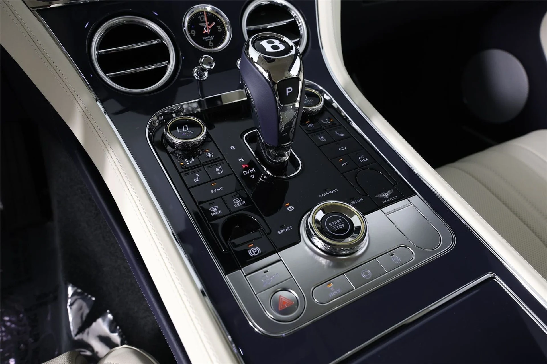 mph018_2218121278_e8f5f4eddd21426c24902a9cf1770de0_1c9b4d7f26