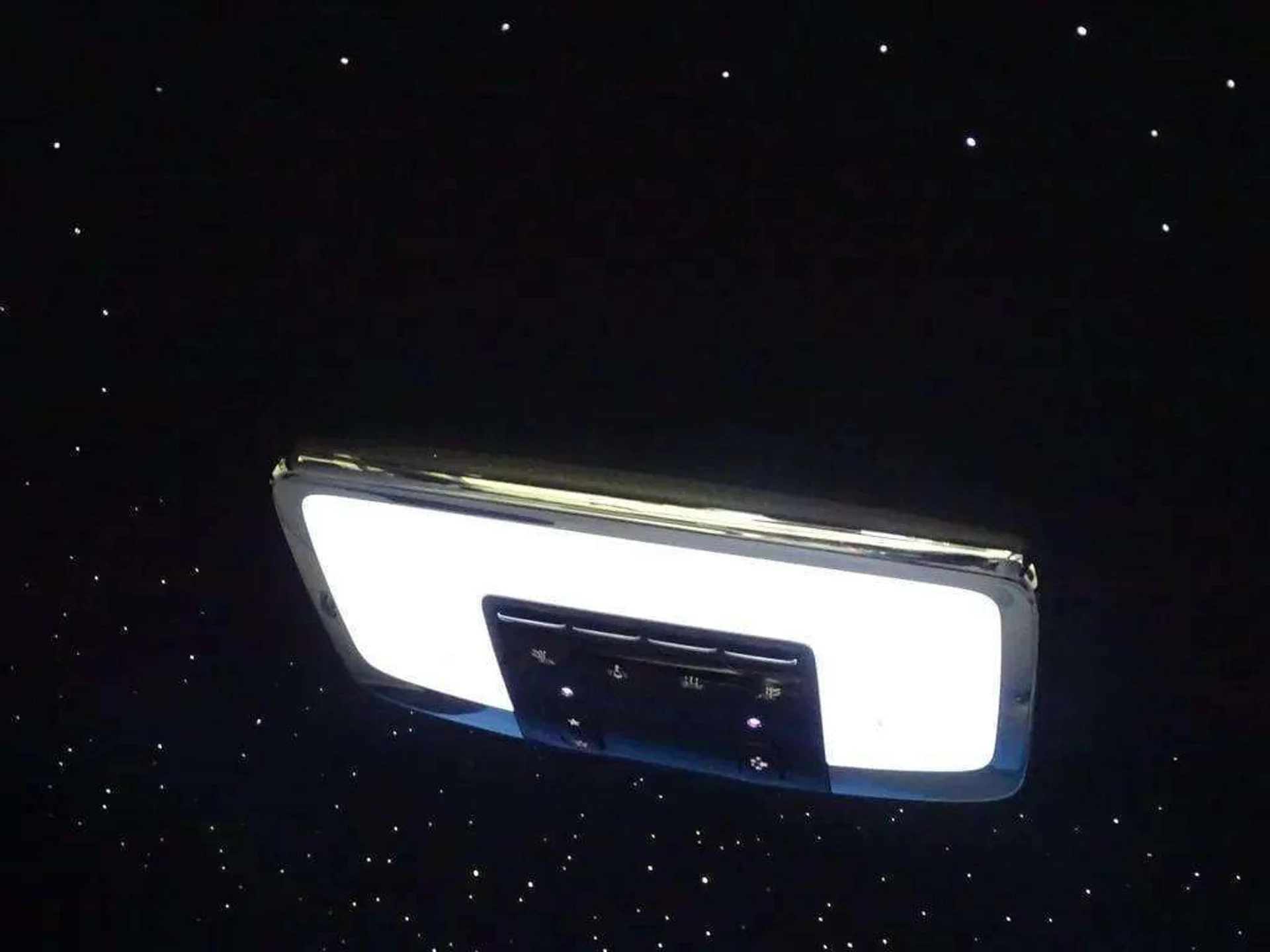 mph018_2228226949_er83vcrfwldovzbnwnxk93f3kbof_18750dcecc