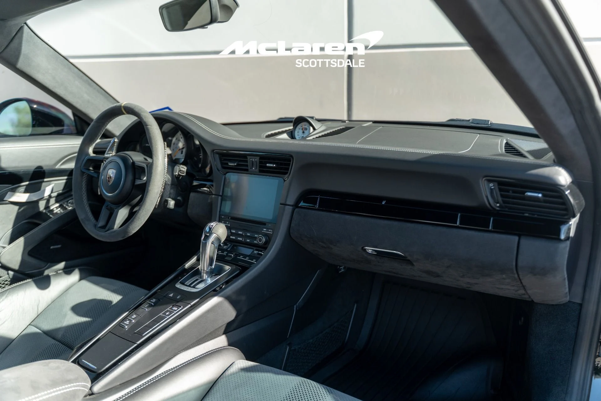 mph018_2233071235_Used_2019_PORSCHE_911_GT_3_RS_1775874087_058d7eabb1