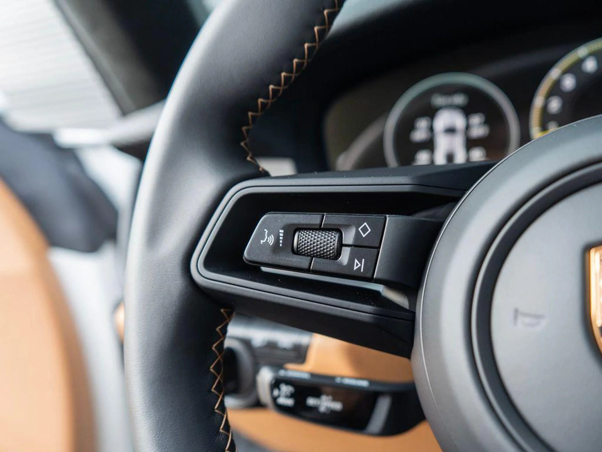 mph018_2233214788_J7_TGX_Vme56v_CG_9e_F6n_D_Lyv_Bmro_0347cc7bfd