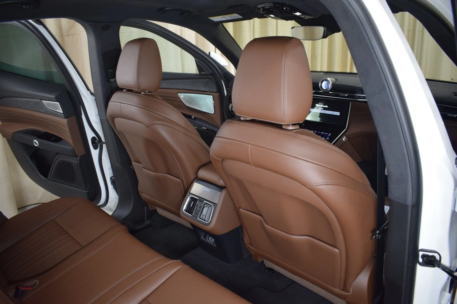 mph018_2234205261_178ac4bf58799687a37b6ed63cea5157x_9db1c6d958