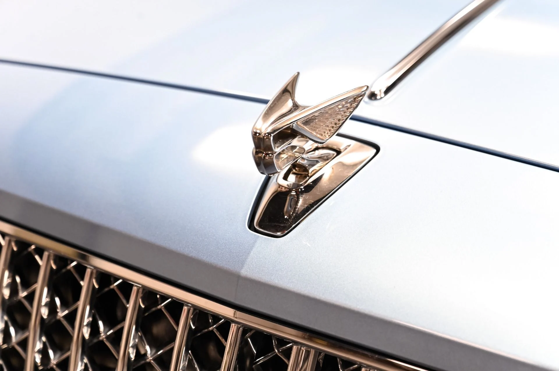 mph018_2234613266_Used_2022_Bentley_Flying_Spur_V8_1790876824_a69a1f9d3b
