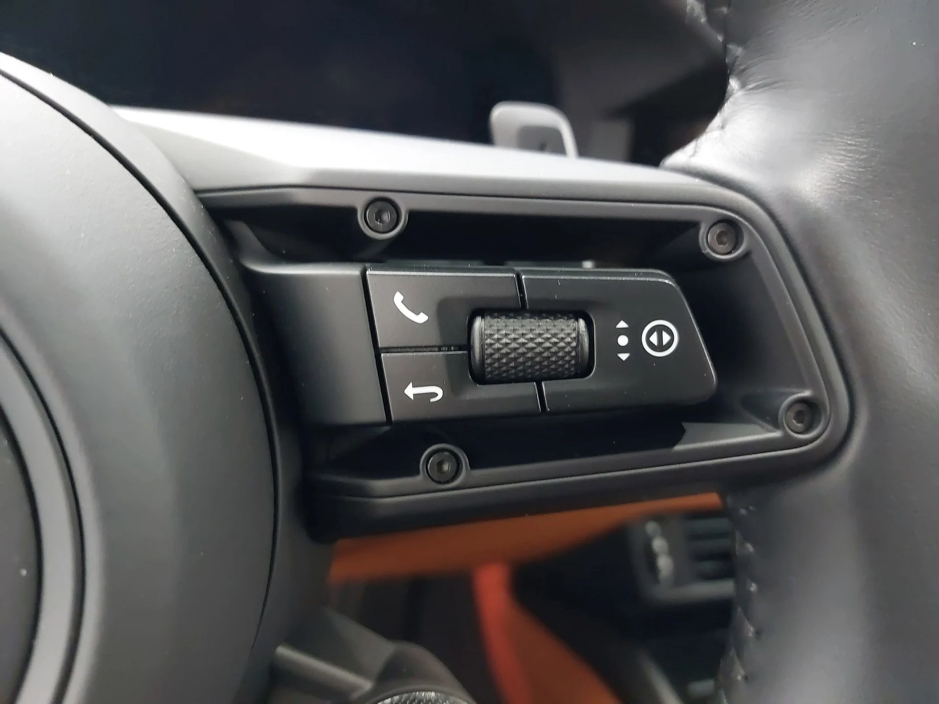 mph018_2237350538_a421a939234600e03c28f3380750045ax_8114733ed3