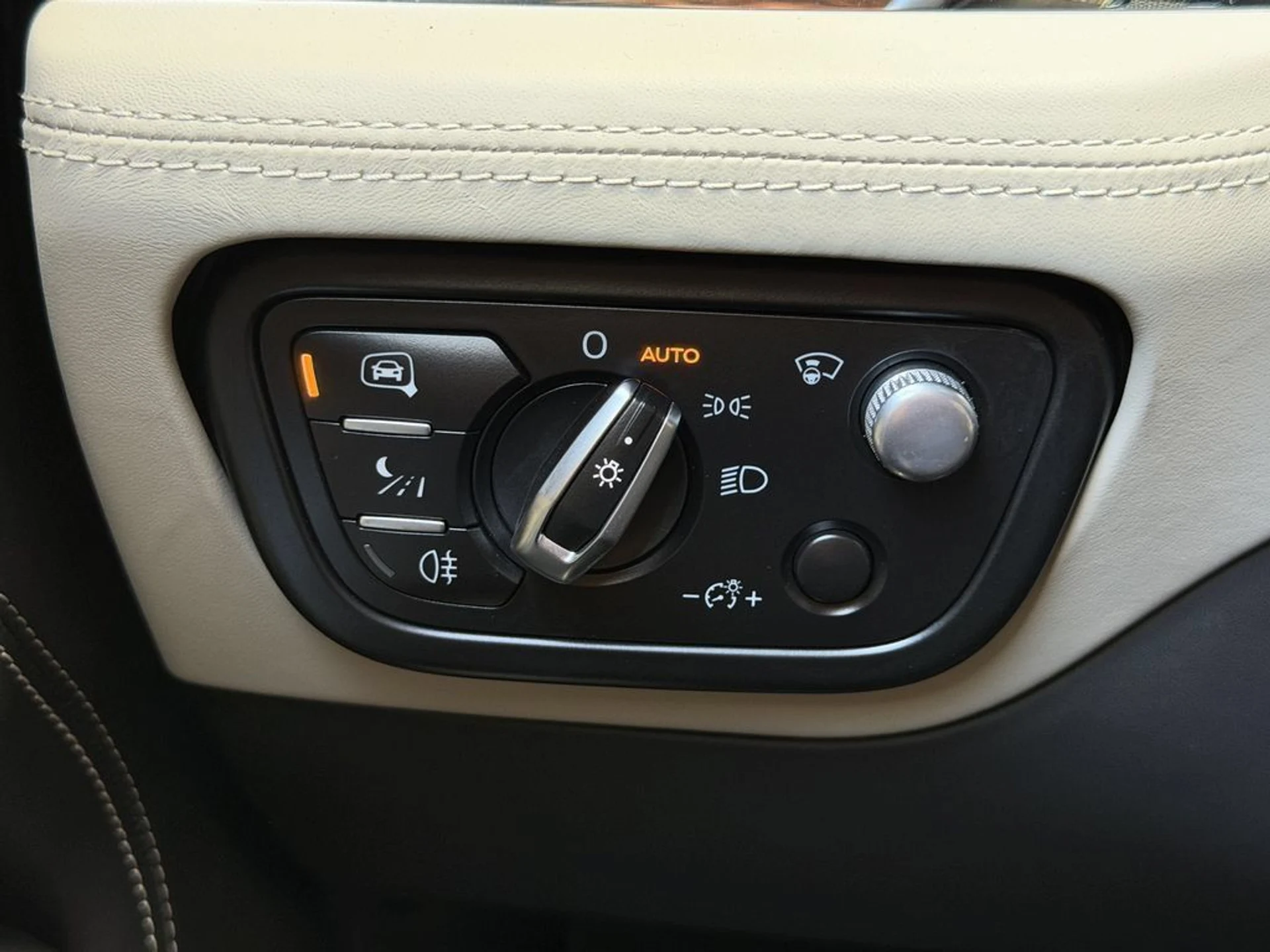 mph018_2239683800_1506d1533f7847858fbfb036faf96e41_68d46e0e52