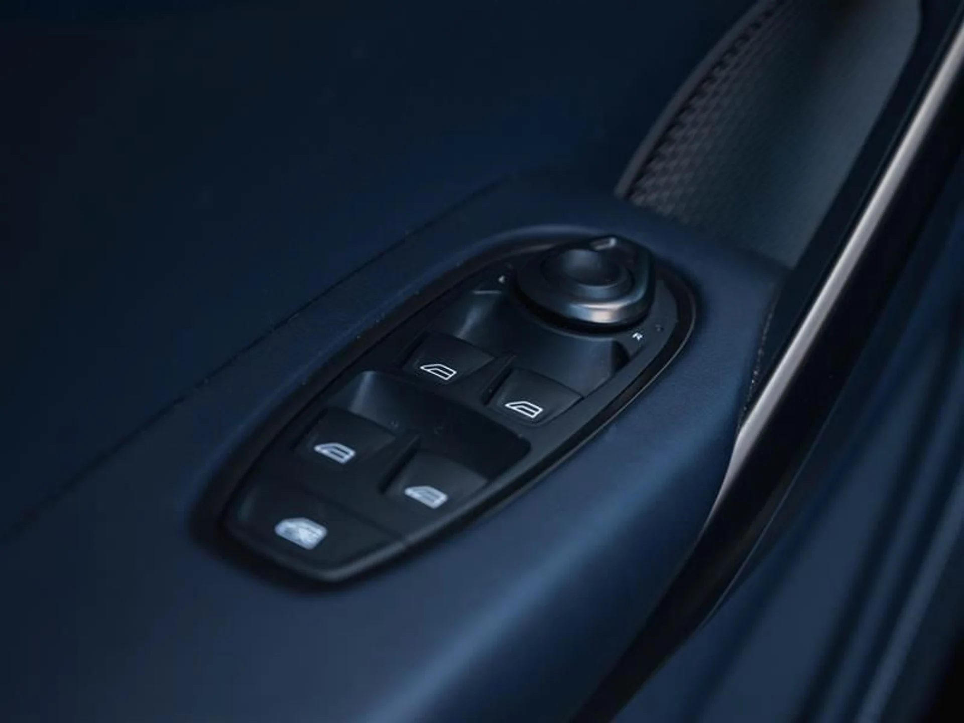 mph018_2241870959_xfb51ndu_45269fda88