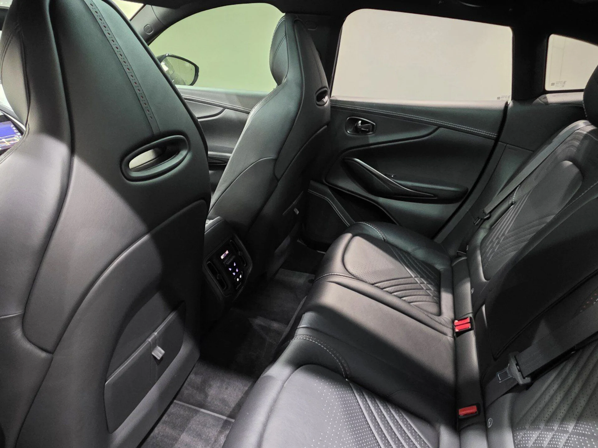 mph018_2243633306_1dbeeb349820192583363e7f08d060e8_ae7929b3e4