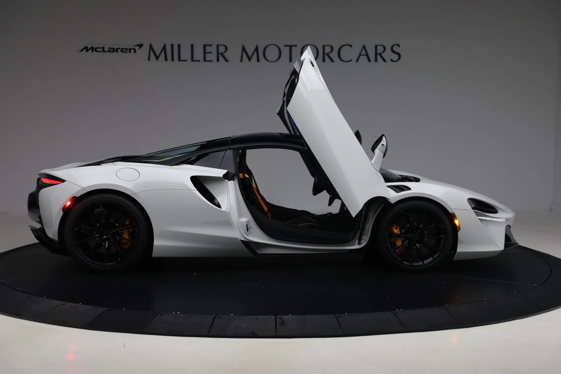 mph018_2243895797_New_2026_Mc_Laren_Artura_Spider_Tech_Lux_1361dd9841
