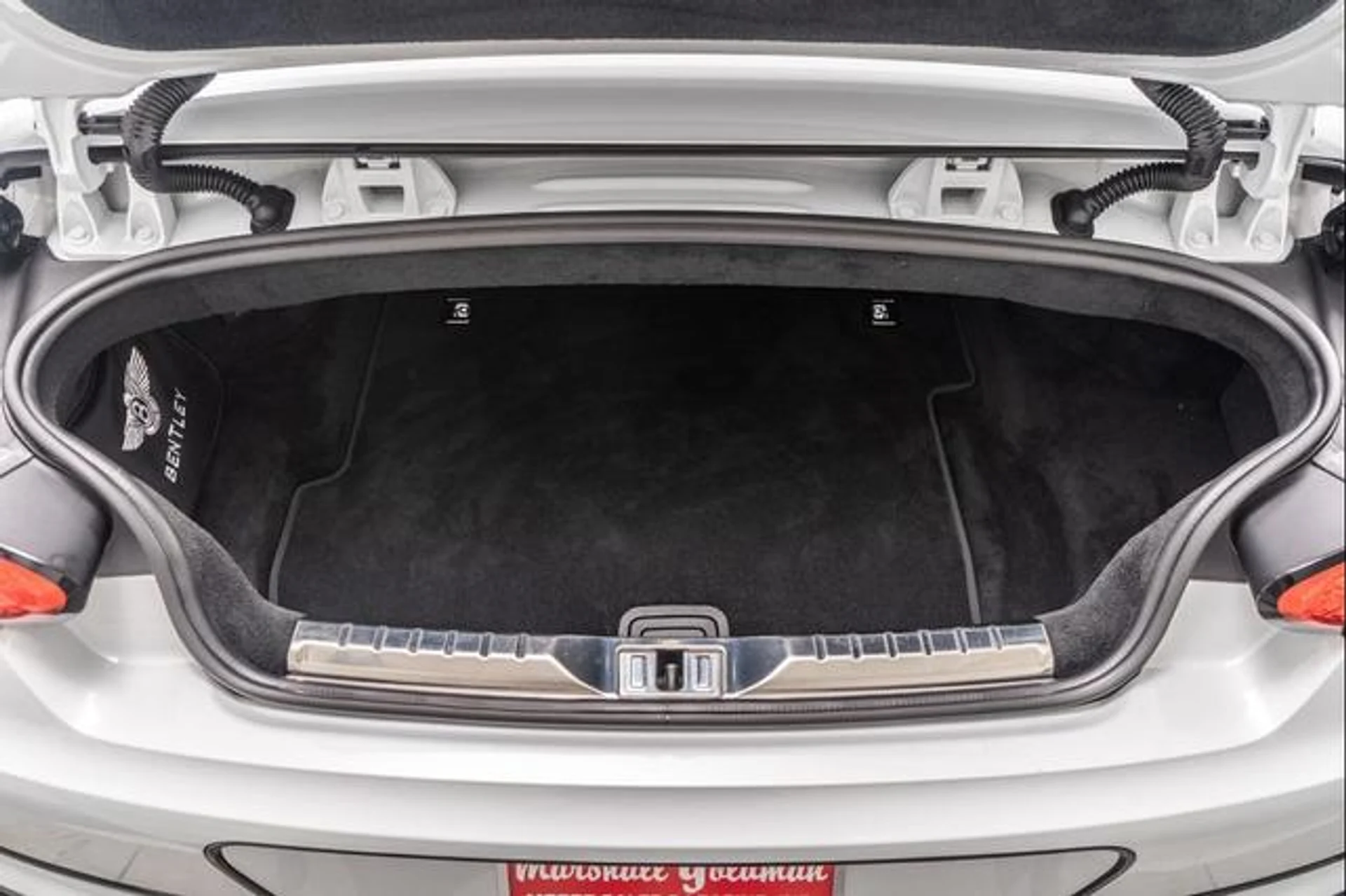 mph018_2243901957_JY_Oem_F_Yo_X2kox_WN_8_Lnni_SE_25_X7o_fbd11dd9c1