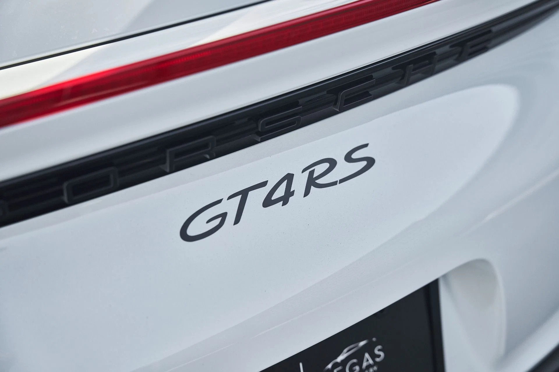 mph018_2255288066_Used_2024_Porsche_718_Cayman_GT_4_RS_1766514153_4d413d1477