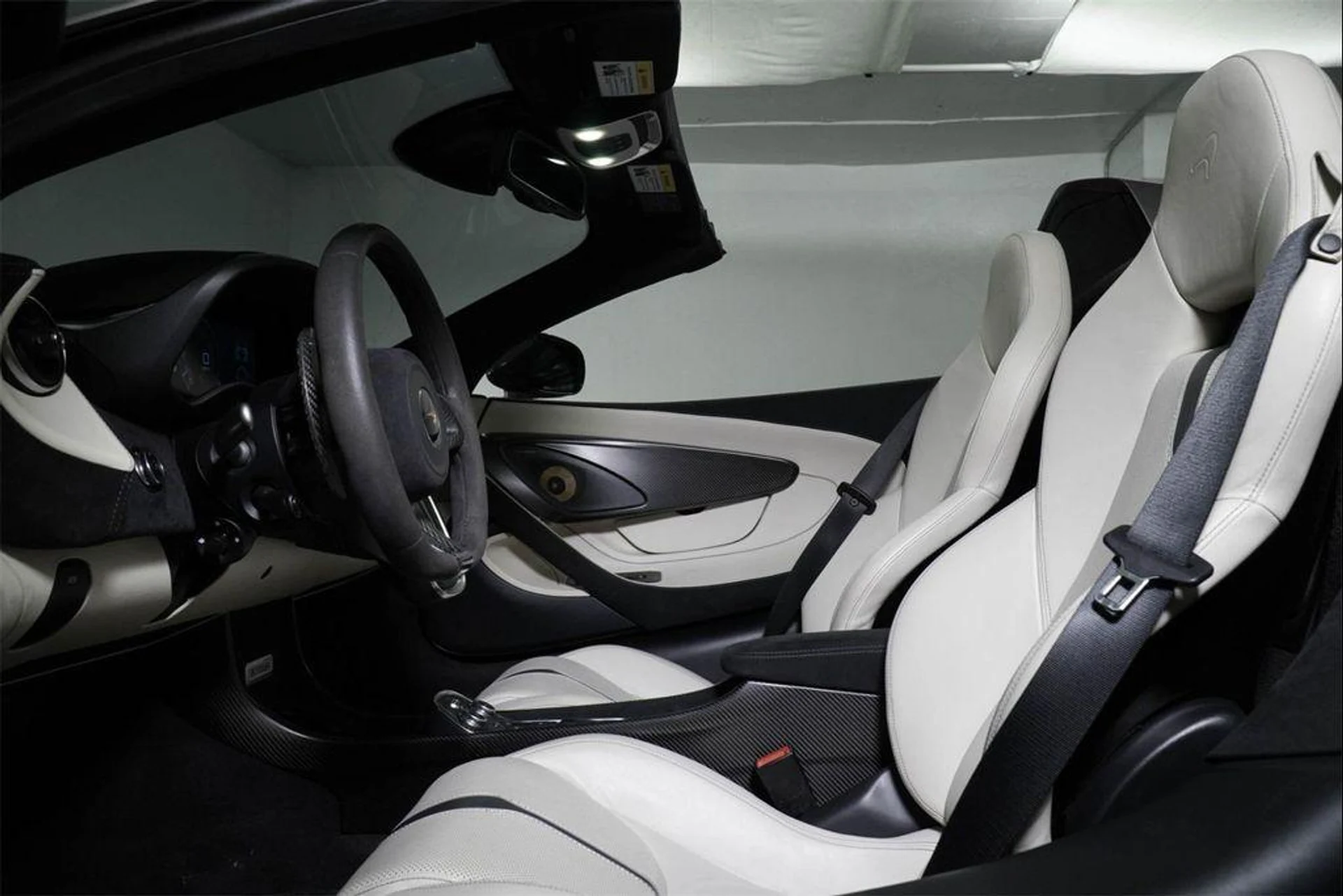 mph018_2260559098_6oyes_DD_1_N8_yn_J_Hz_Hg3e_I_Uj3y_Bc_c64db4e85f