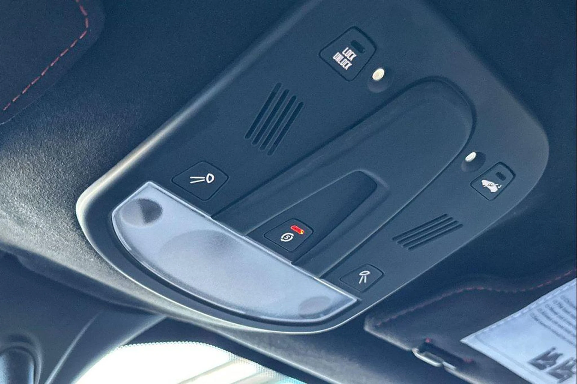 mph018_2267824770_Q6ci_Vrv_Dtu9_Cfrhi_Pi_Swf_Ydxs_E_0a645f05bf