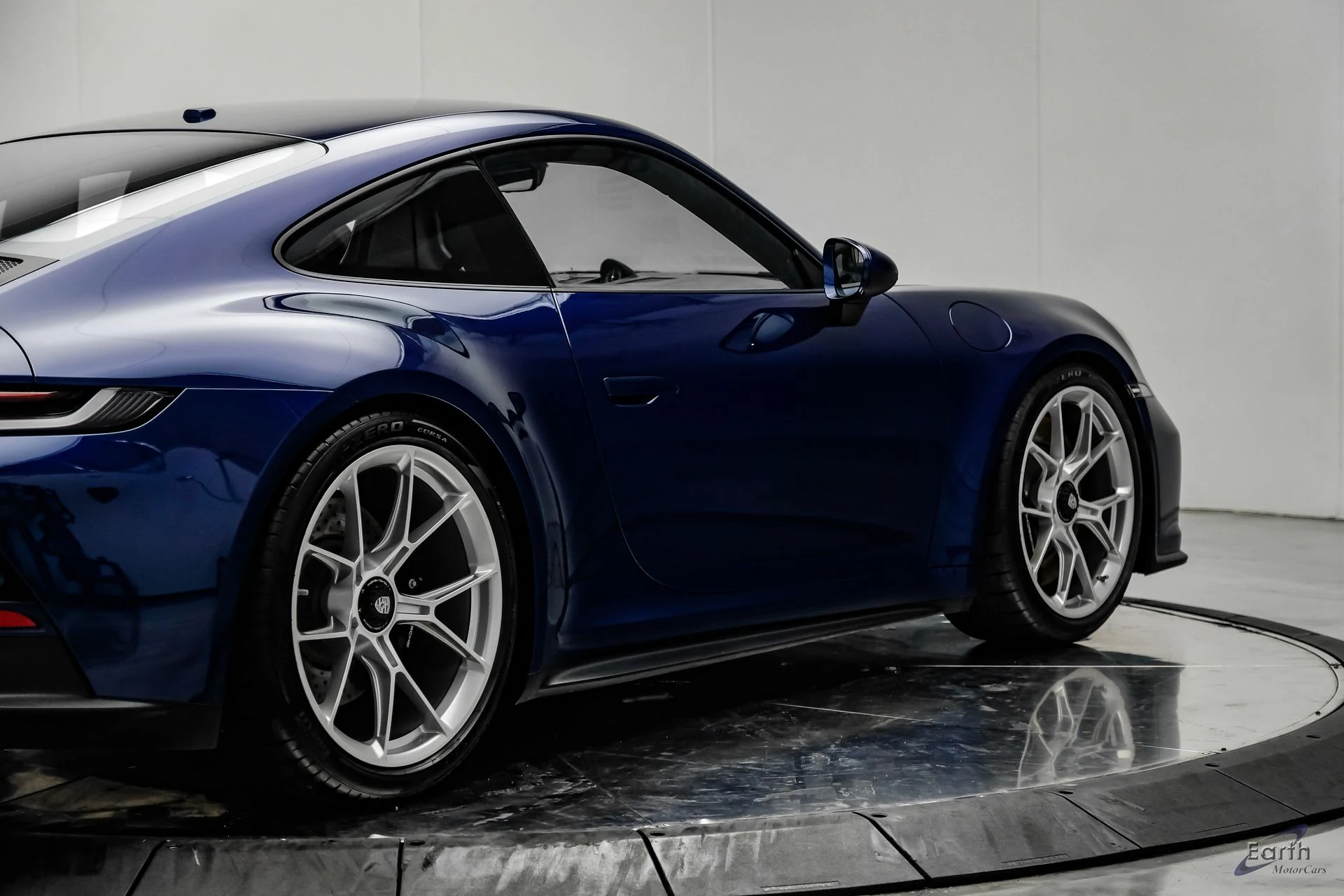 mph018_2270881837_b36c4468305edd99bc28cbca53b43162x_ca29a2f157