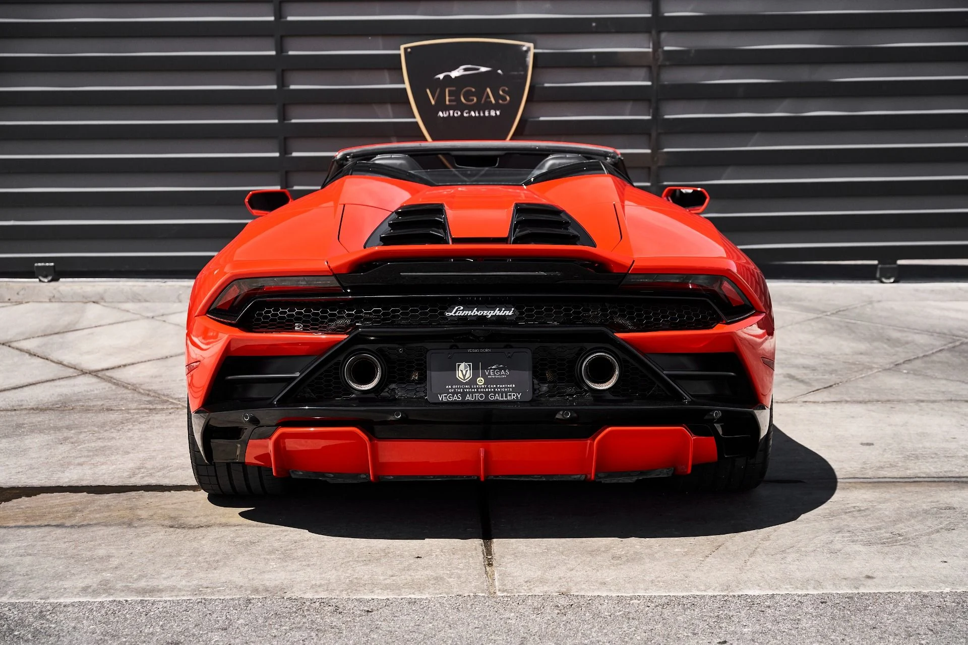 mph018_2271154176_Used_2023_Lamborghini_Huracan_EVO_Base_1776733389_1be2913b46