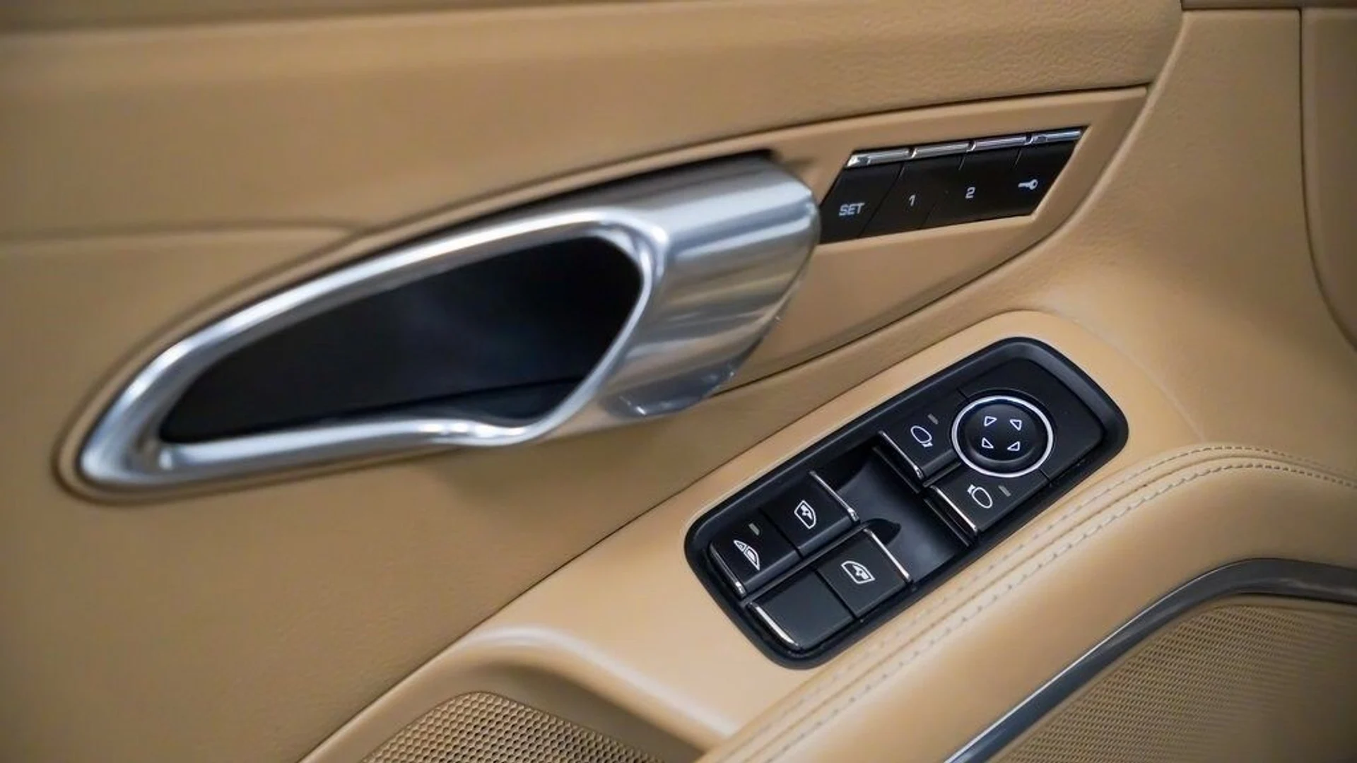 mph018_227909490_3c1ab572b58ab078f1a9d5afad0c21dcx_2c1e0879be