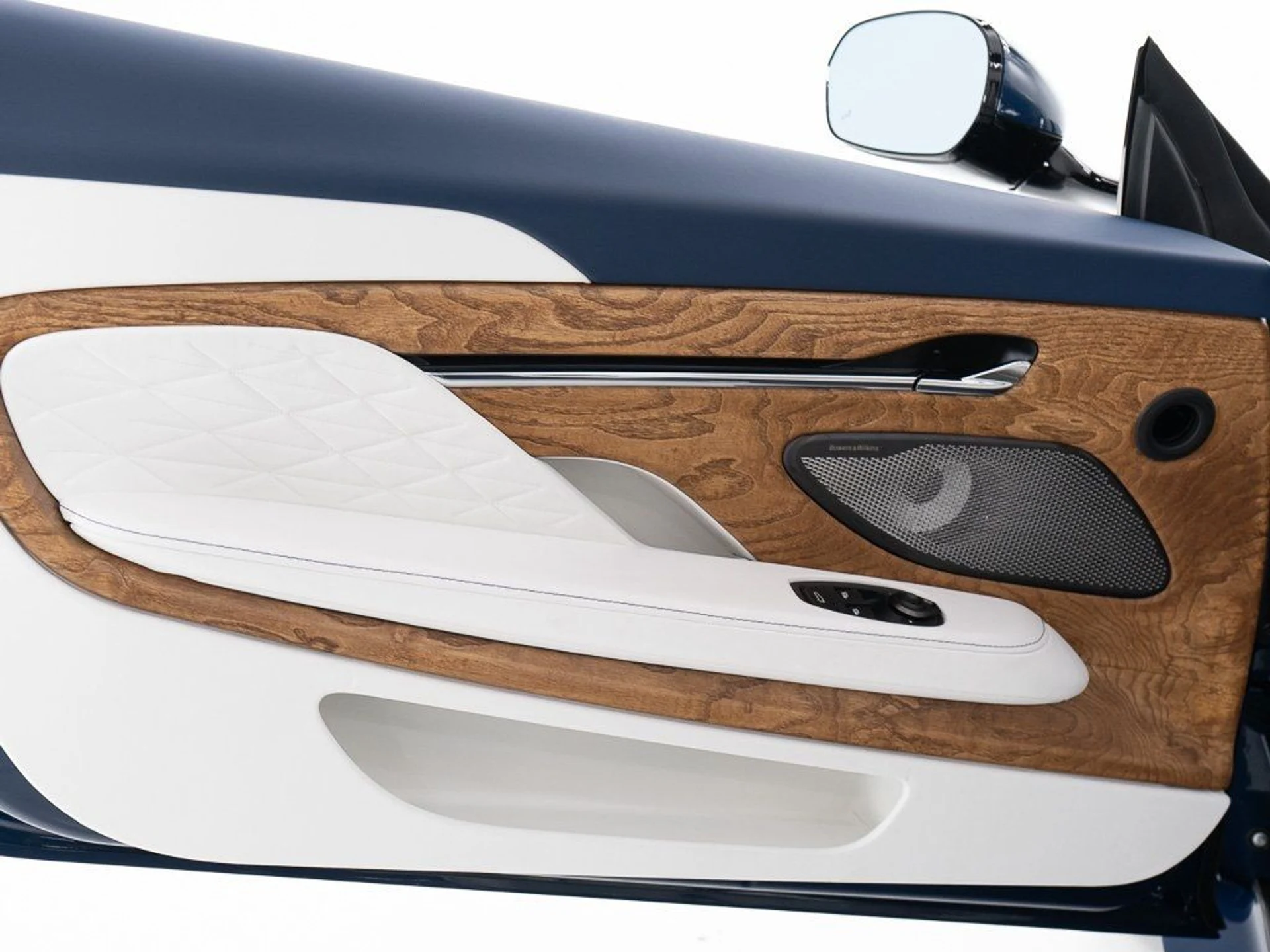 mph018_2281886707_32811377105b3d2c9002e838c62e3c59_ecf0b71c91