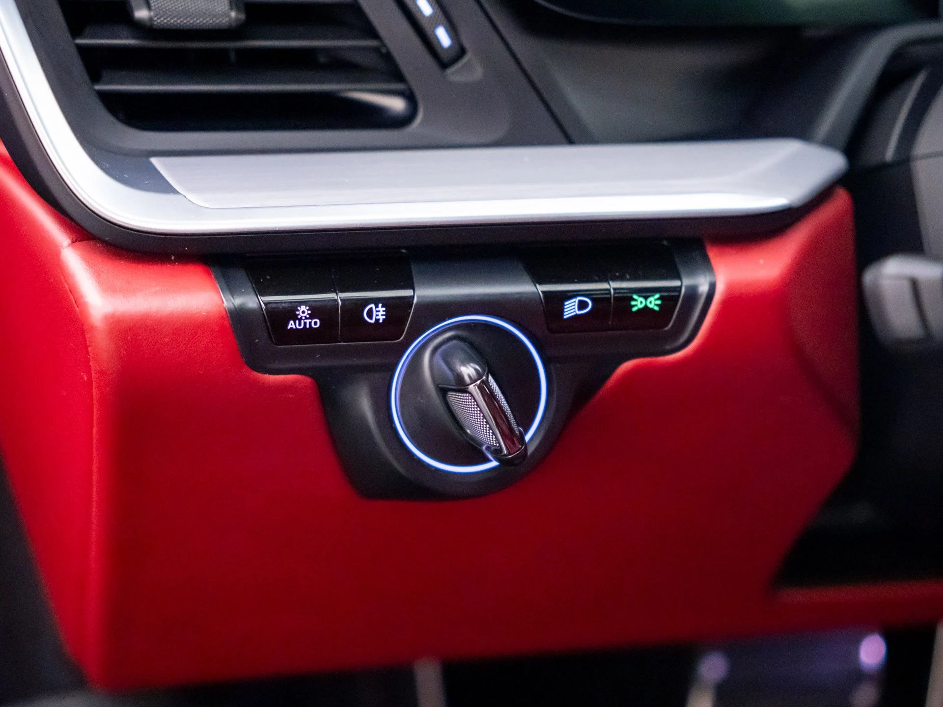 mph018_2285832921_e51dec9eaee2d53203db902084bdc7e0x_bb5a640eba