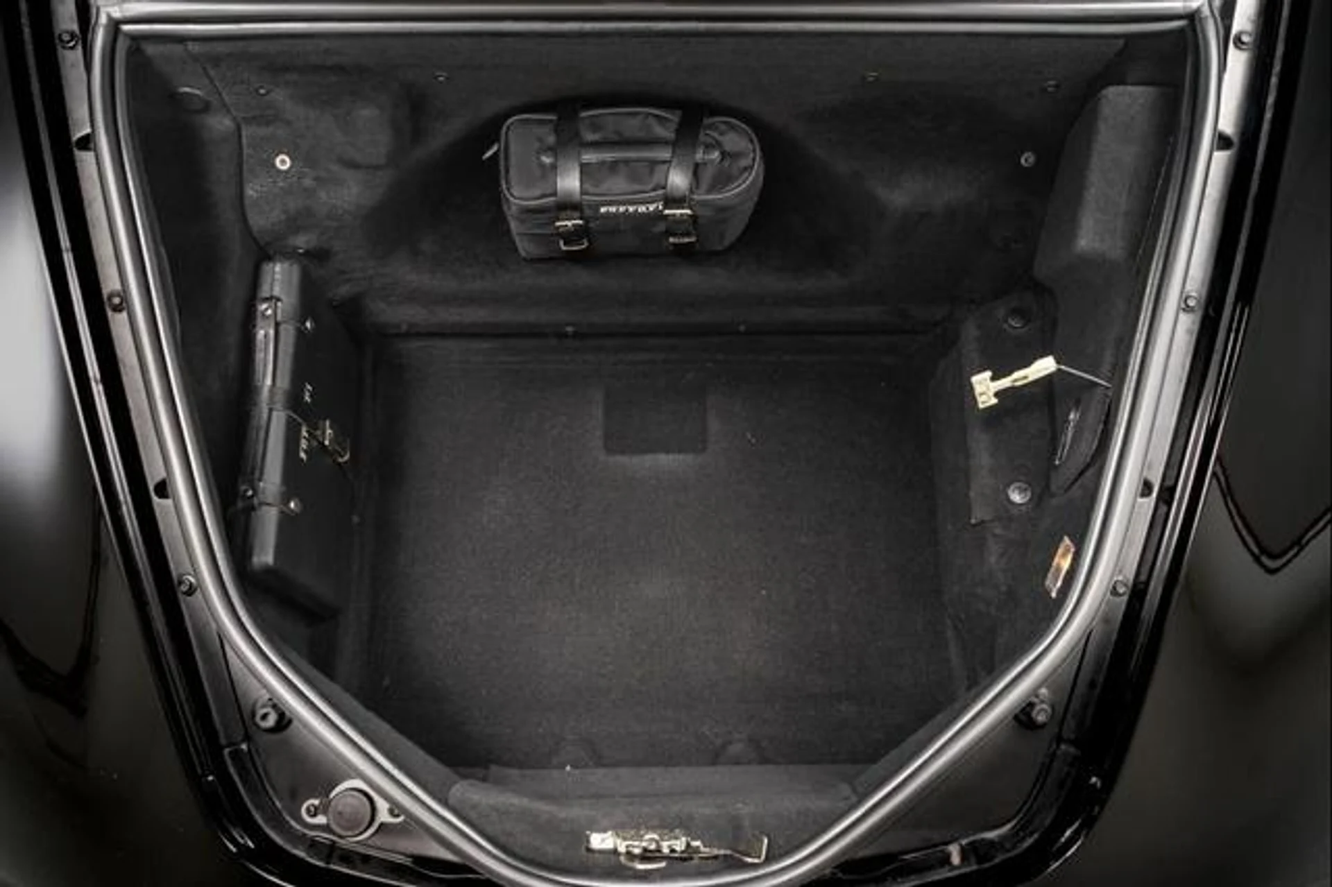 mph018_2286643423_ue_YE_Pf7y_Yi_MQI_Ng_Dy4_Be_eczwjc_b67091c406