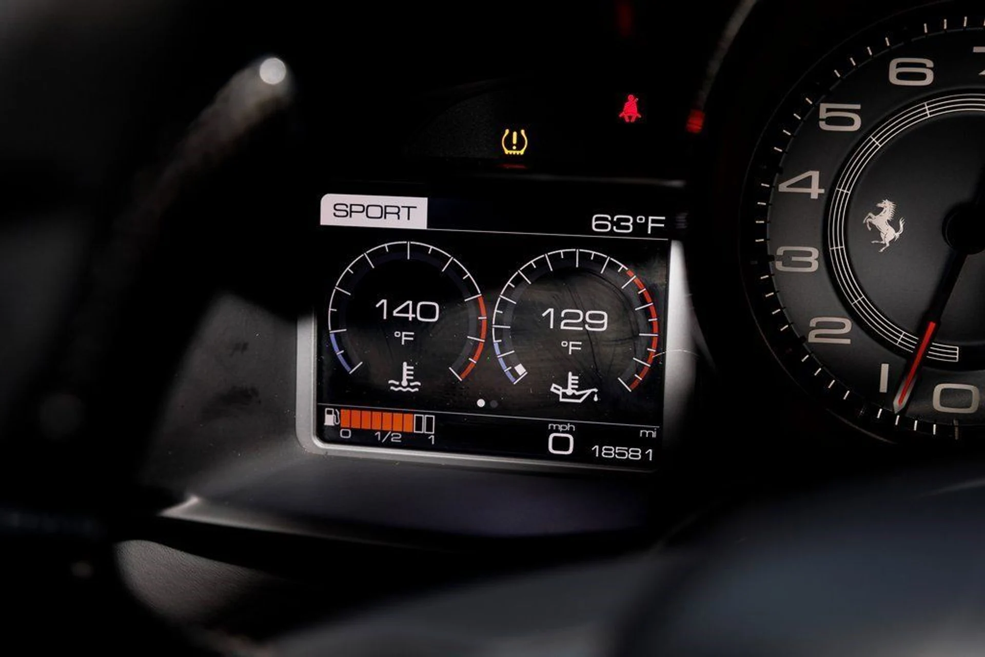 mph018_2287777485_ec970a2ab61db59e2de665e5444c0e85_082f2c41ad